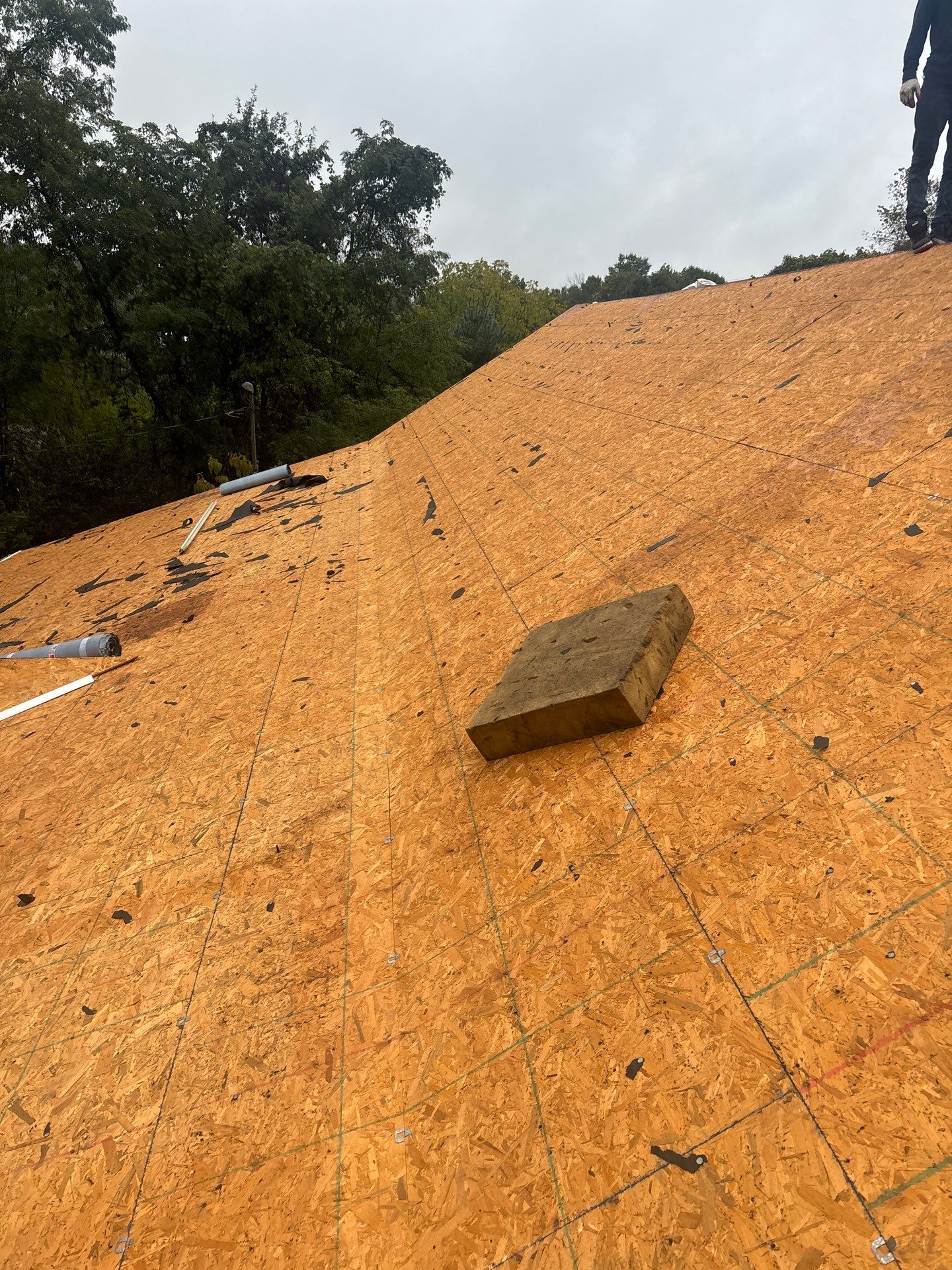 Residential Roofing Installation using GAF Timberline HDZ Weatherer Wood by Rainstoppers Roofing