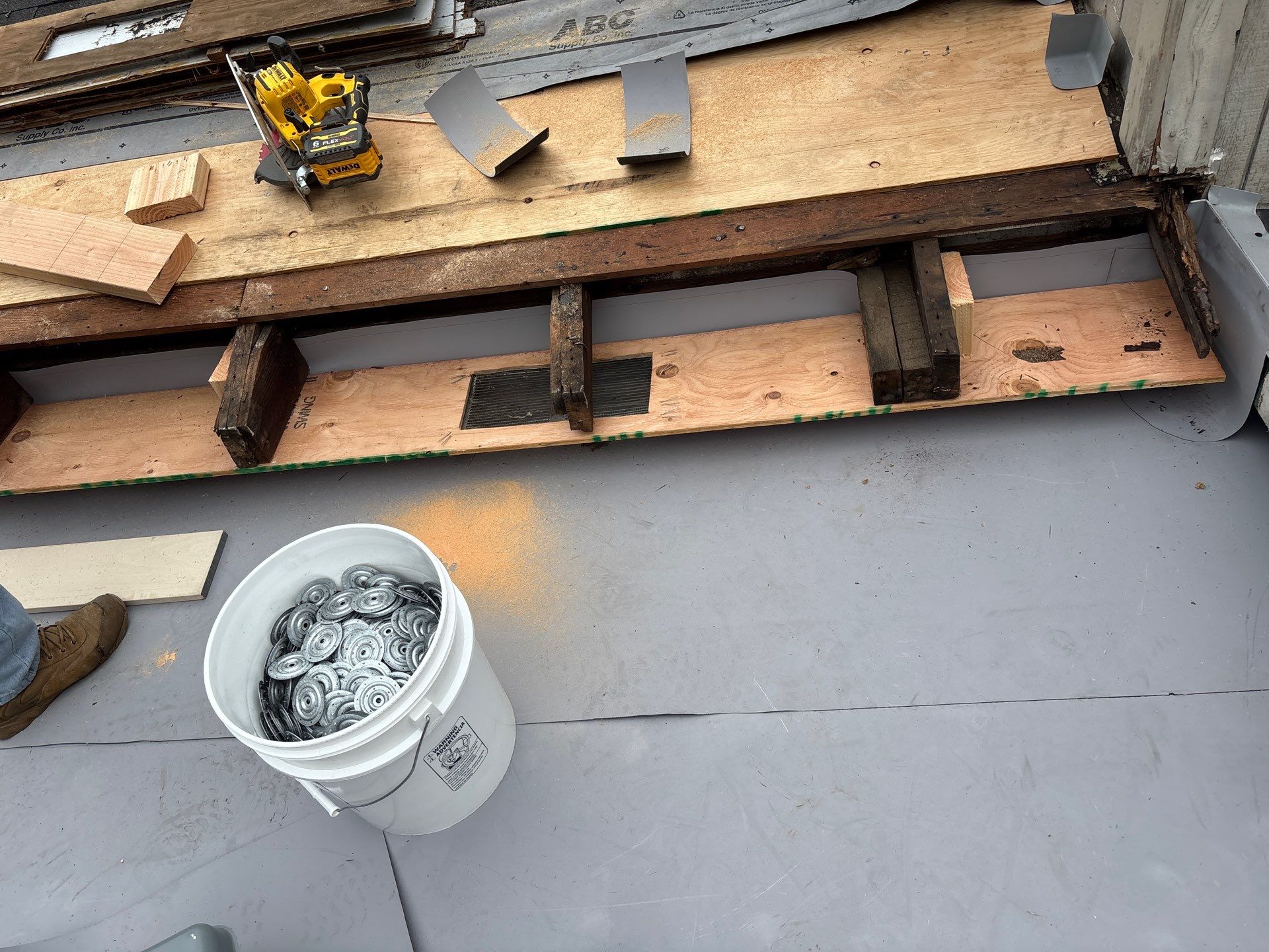 Project in Roseburg by Peak Exteriors LLC