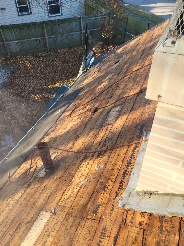 ATLAS PINNACLE COLOR: COASTAL GRANITE DRIP EDGE: BLACK by Eagle Eye Roofing