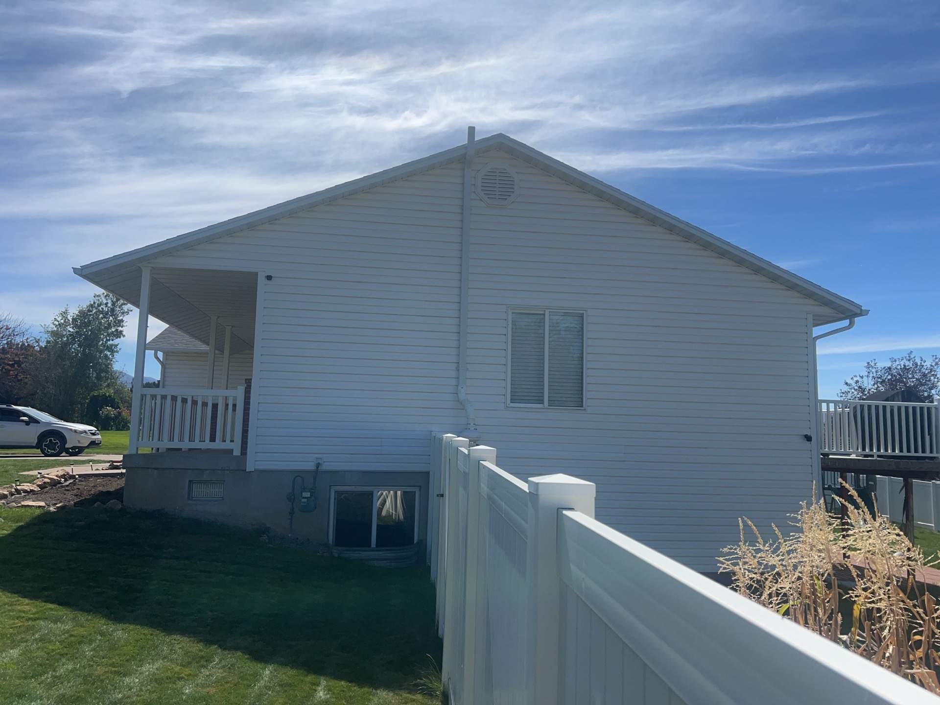 Smithfield | Vinyl Demo, Low-E Insulation & Hardie Upgrade | Arctic White    by Ideal Siding Utah