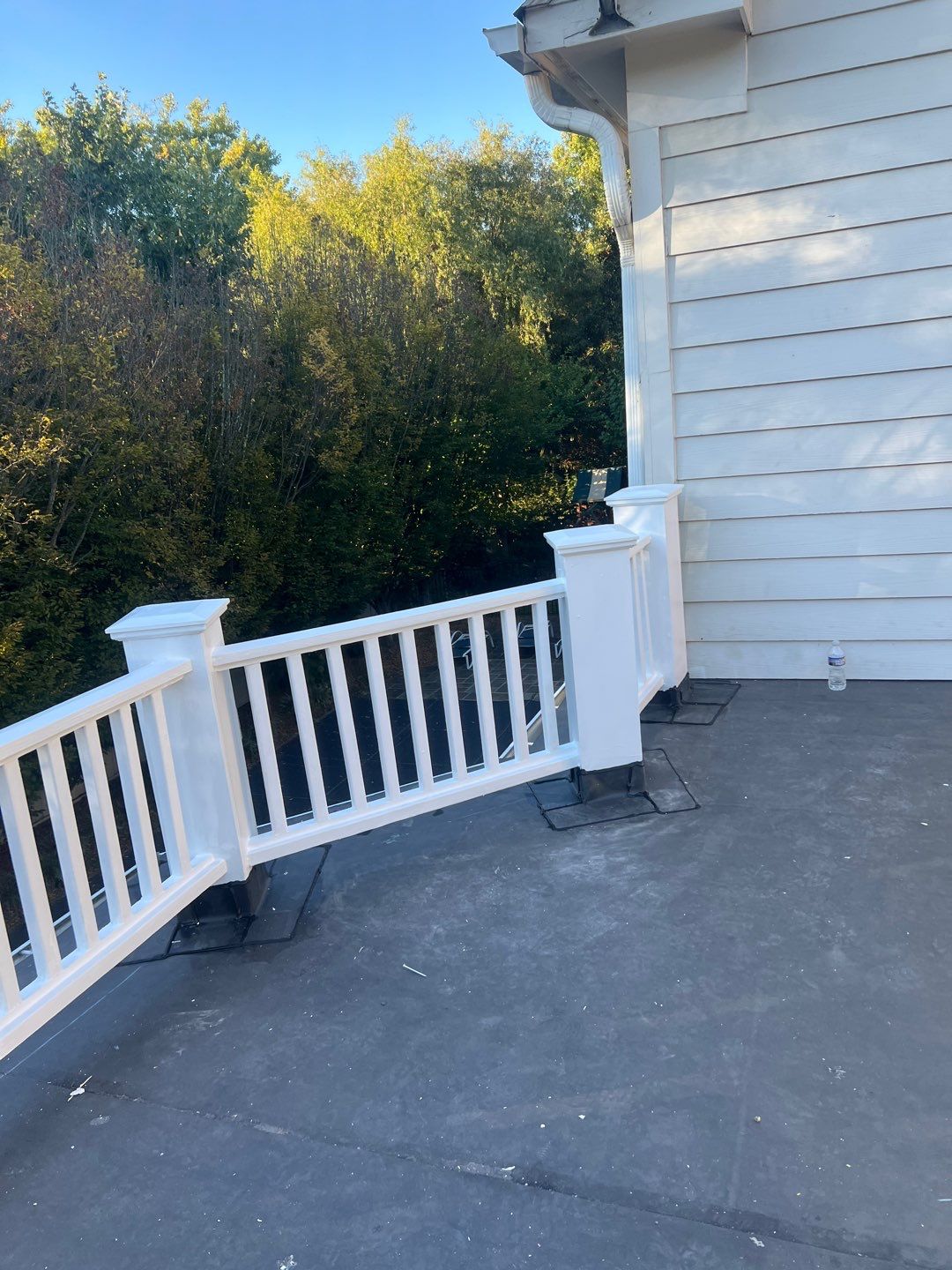 McLean - Residential Flat Roof Replacement with Carlisle Syntec EPDM by RM Banning, Inc.