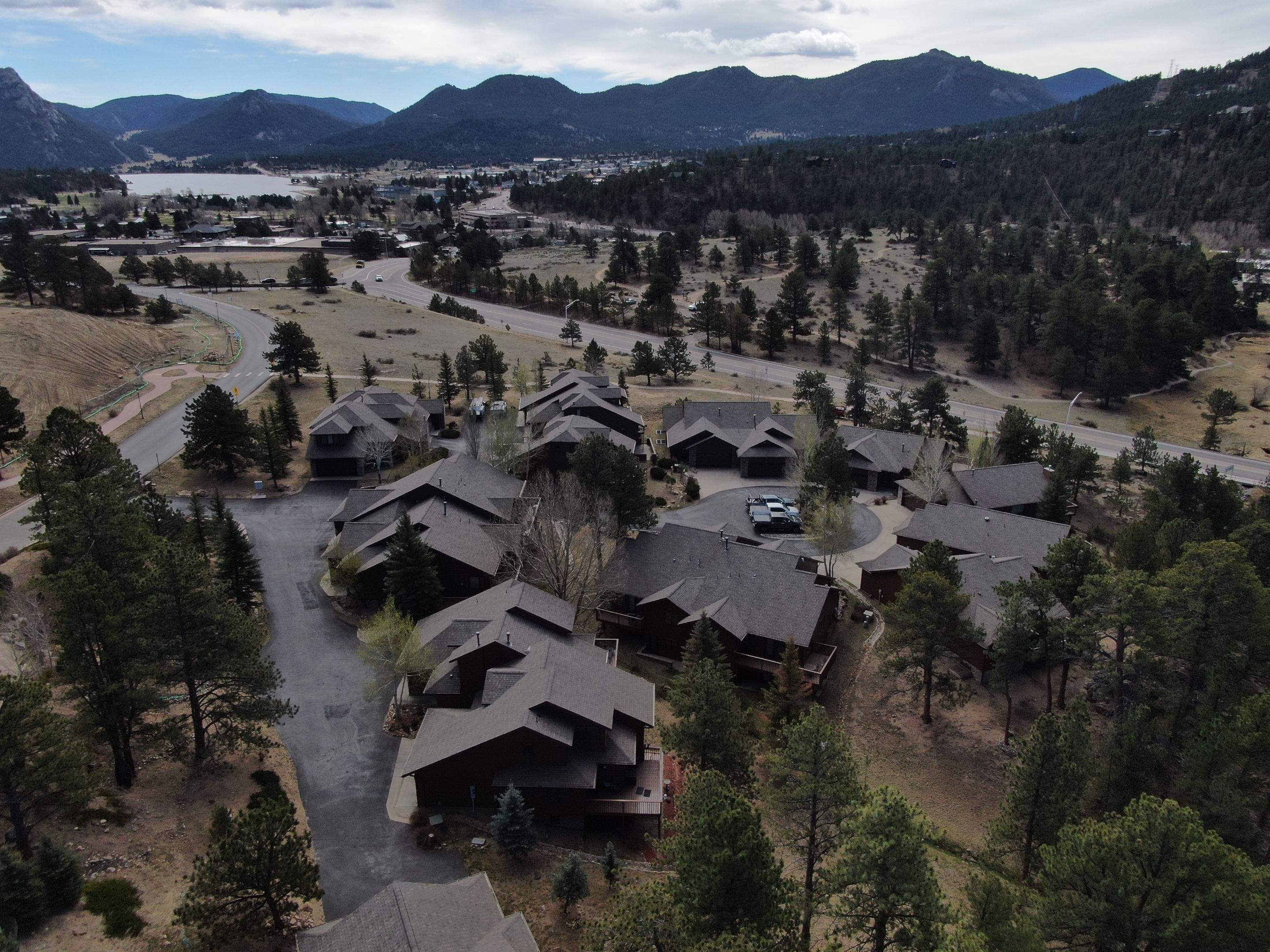 Mountain Creek Townhomes Remodel  by Blue Peaks Roofing LLC 