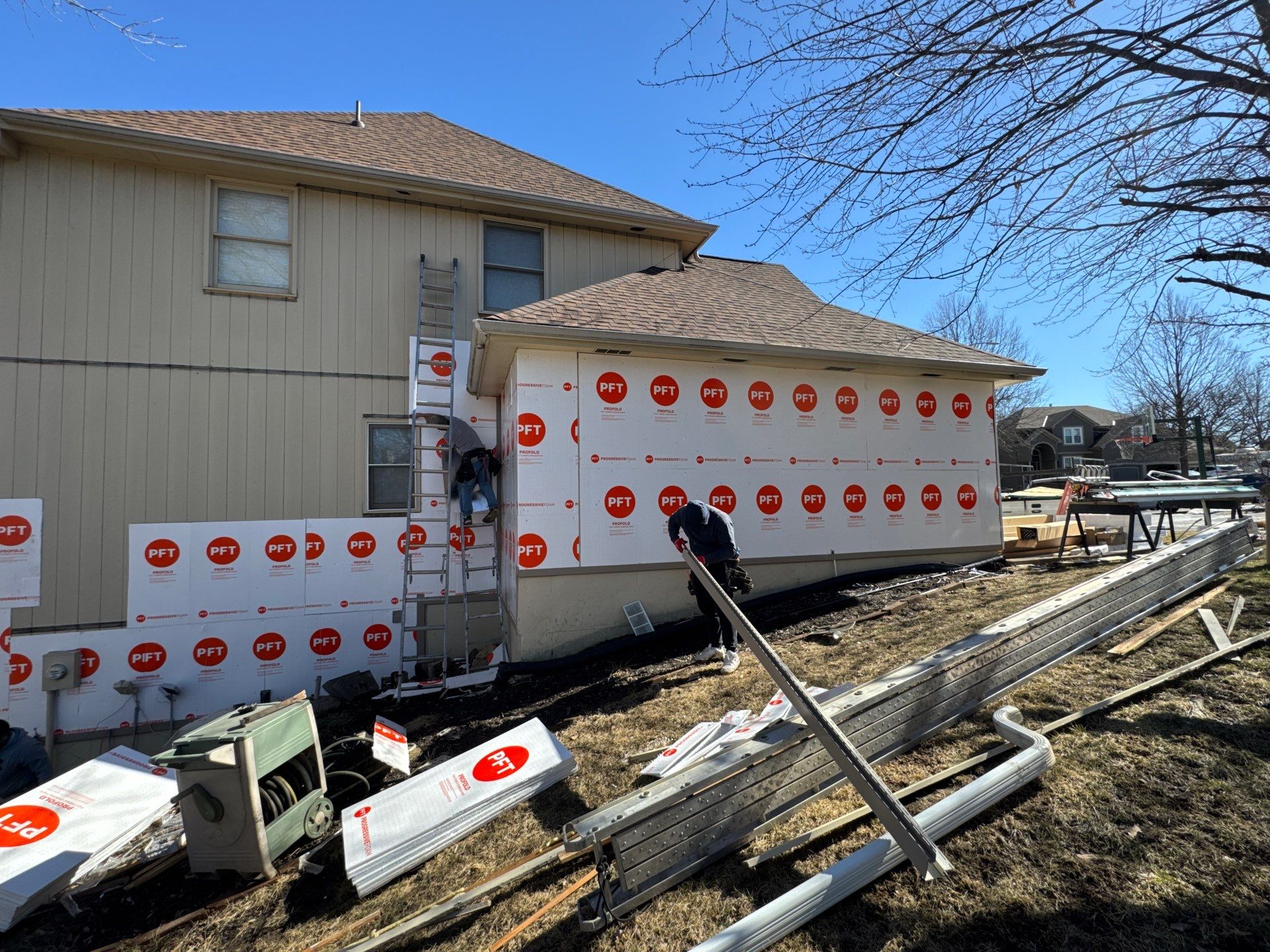 Siding Installation using Clay Market Square by EEC Windows, Siding & Roofing