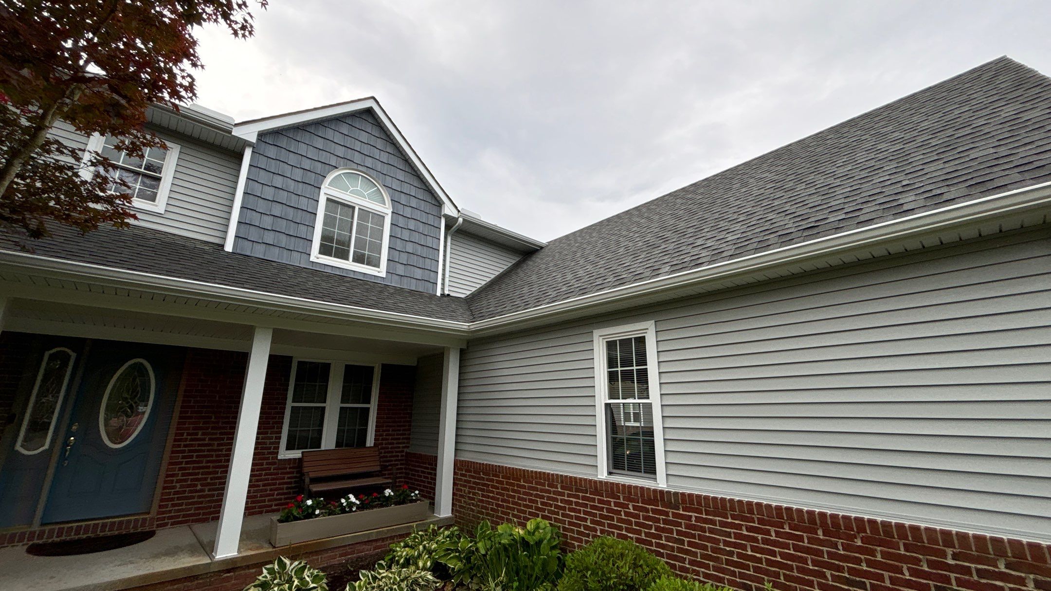 Siding Replacement using Certainteed Restoration Classic D4 by 180 Contractors