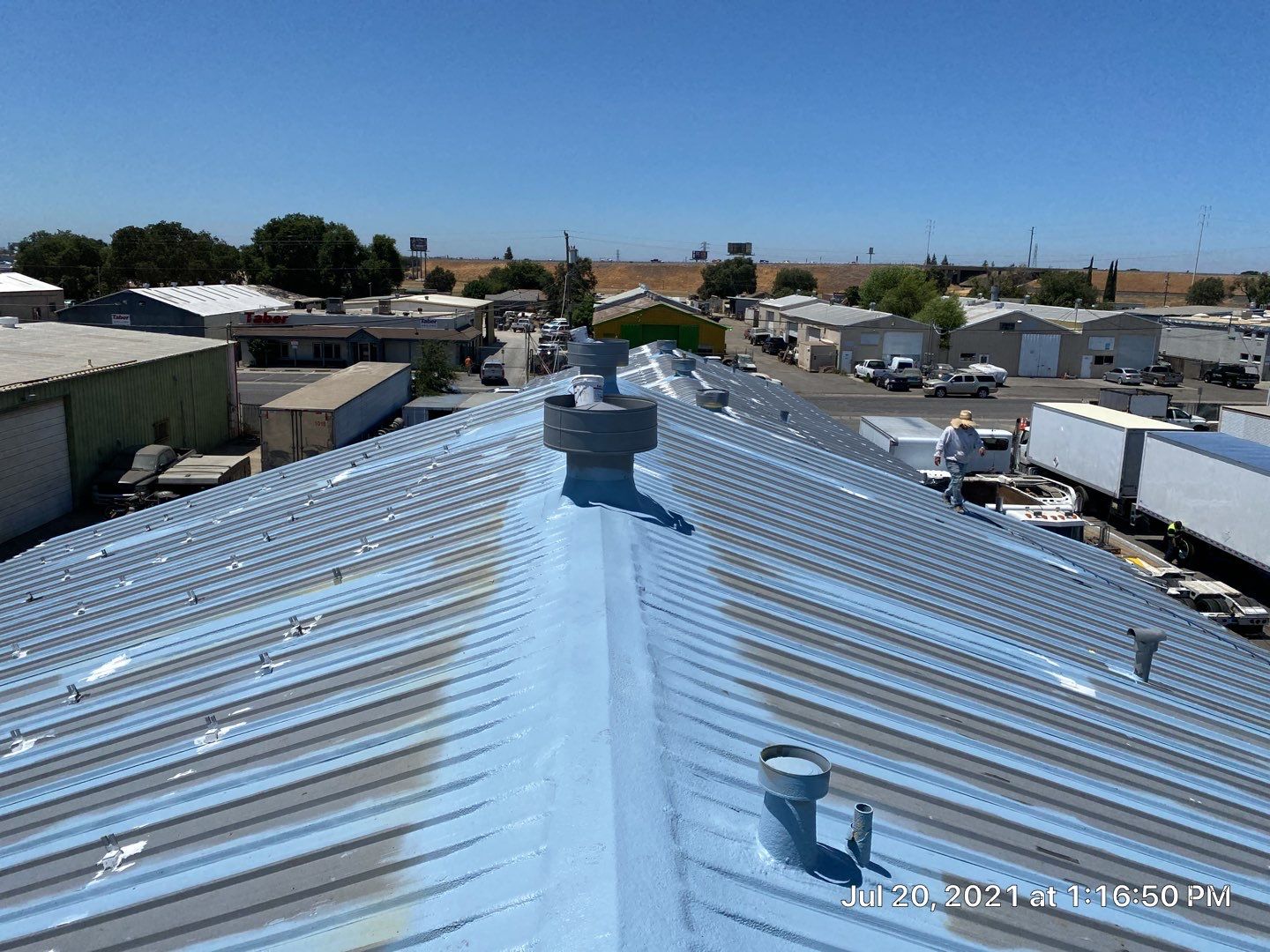 MR Roofing system using Conklin Benchmark/PUMA XL fabric and coating by Straight Edge Roofing Inc