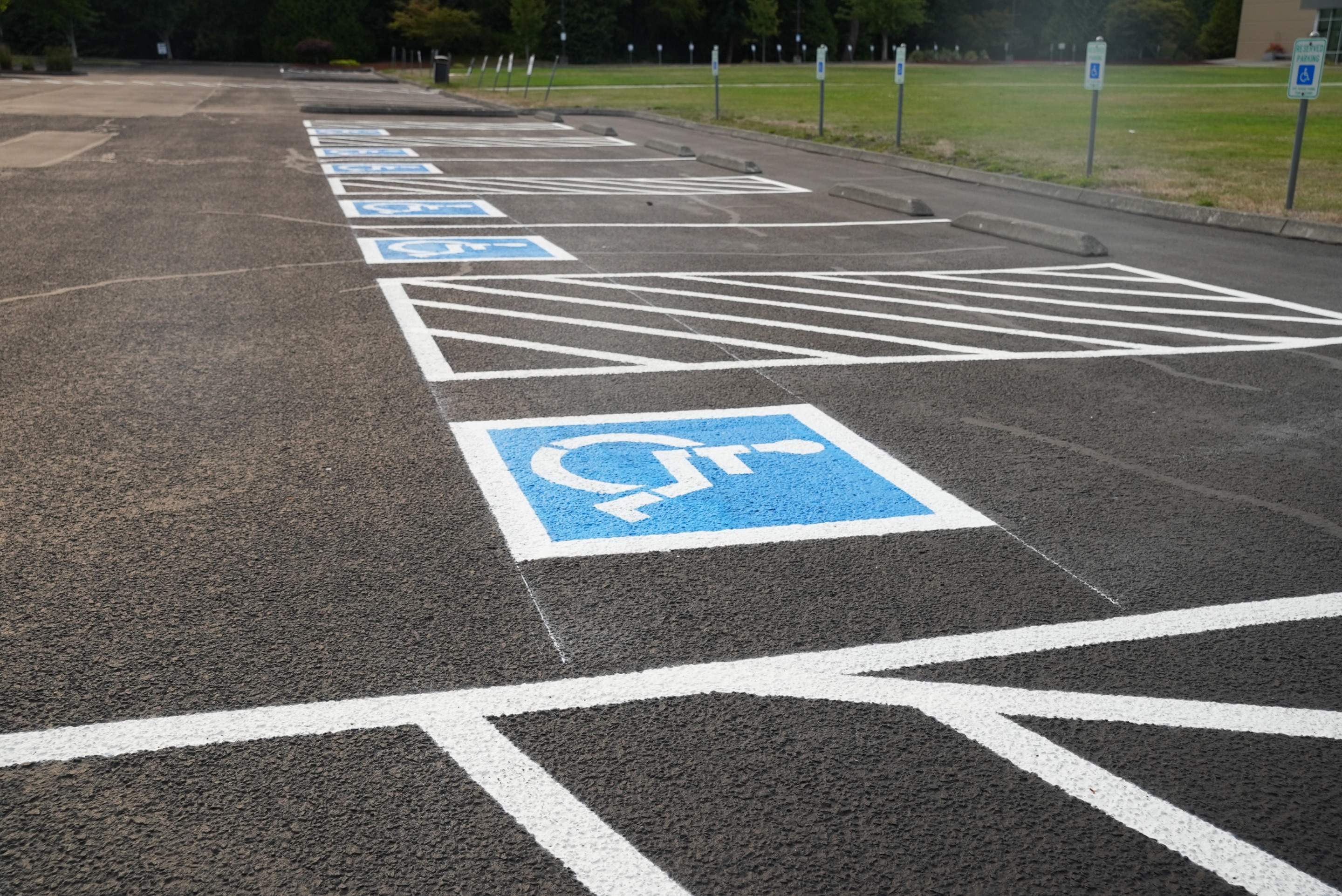 Sealcoating & Asphalt Patch Repairs | Everett  by Jireh Asphalt & Concrete Inc 