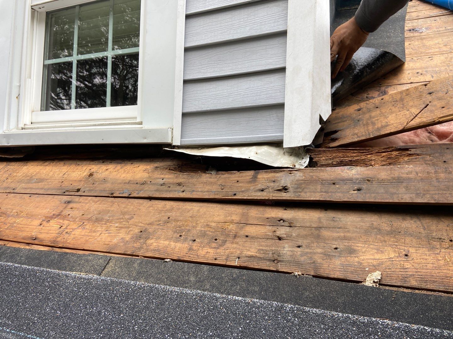 Roof Replacement using CertainTeed Landmark by 180 Contractors