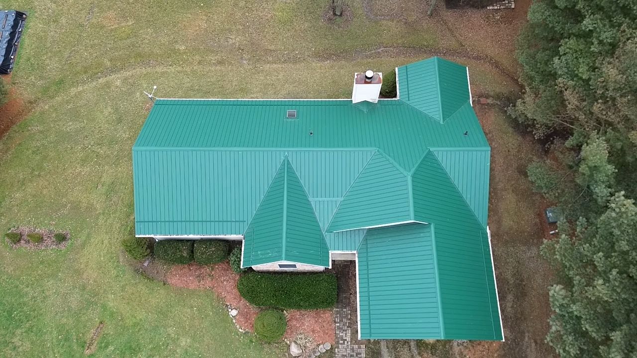 Alpha Rib, Color: Forest Green by Eagle Eye Roofing