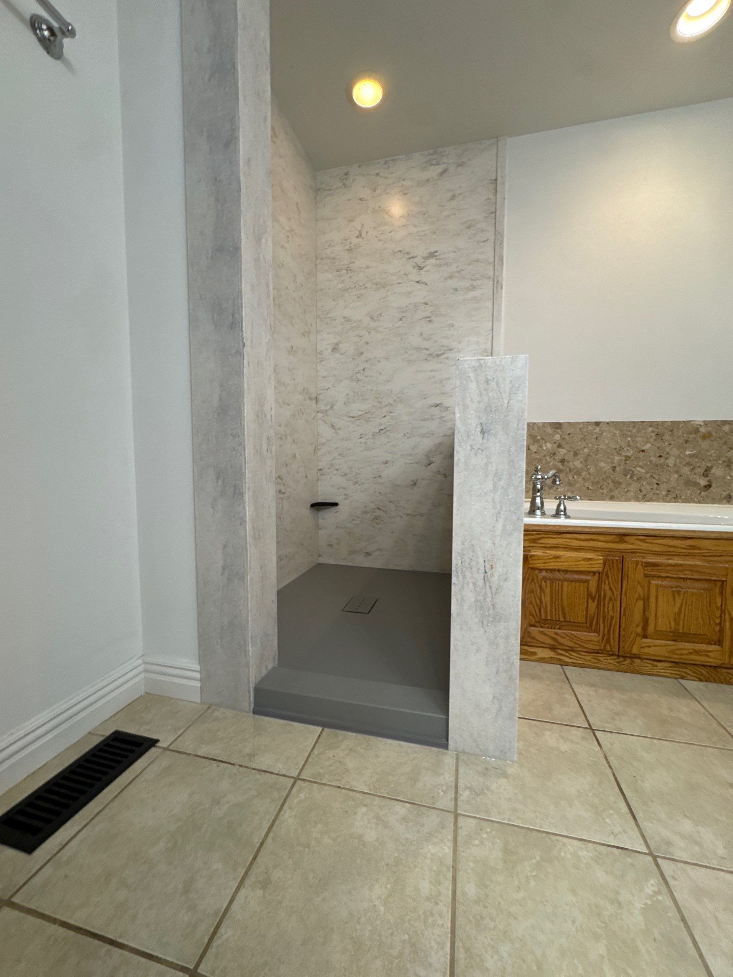 Hall Project in Bella Vista, AR by Twist & Spout