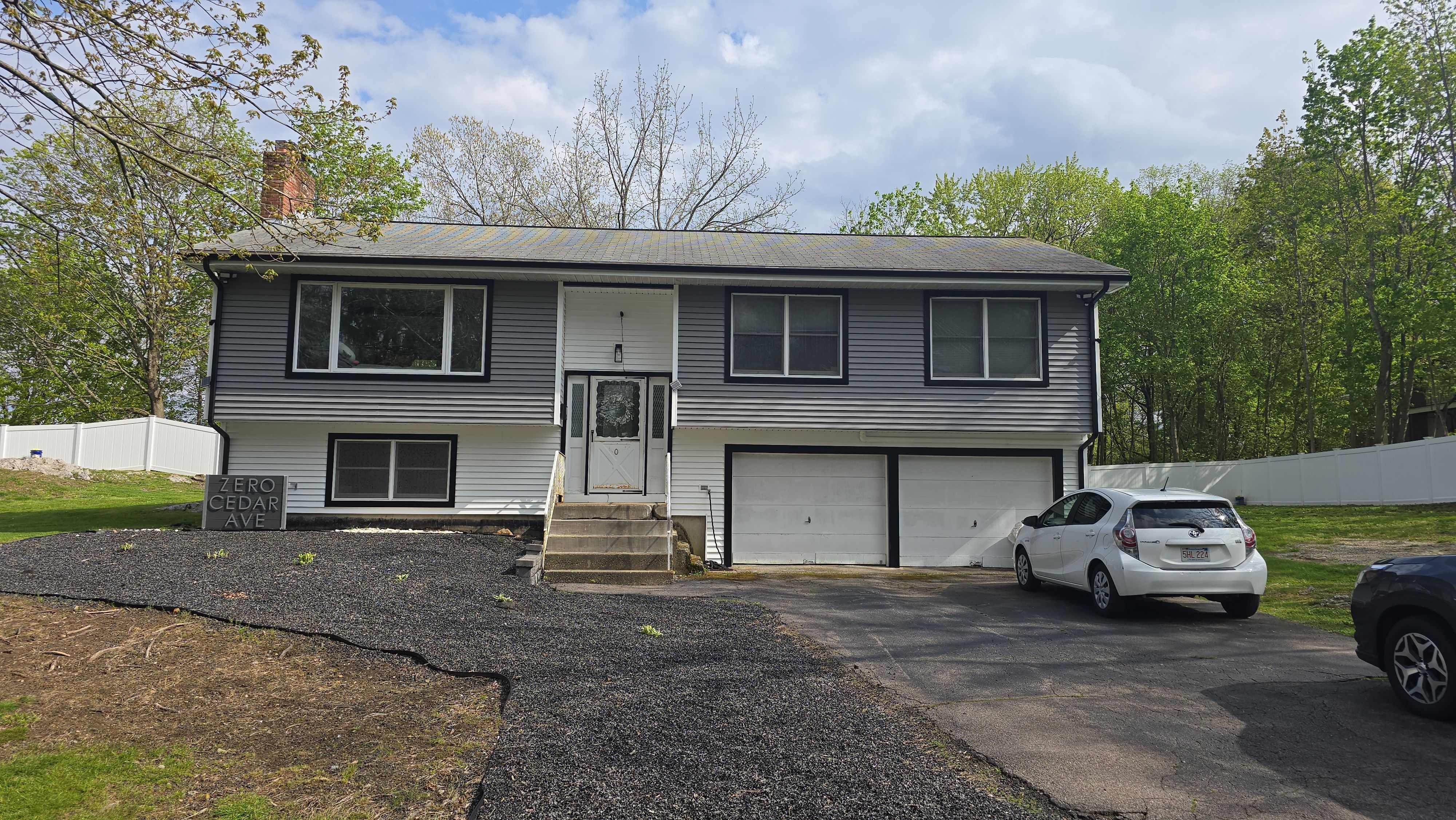 Vinyl siding project in Natick, MA by UBrothers Construction