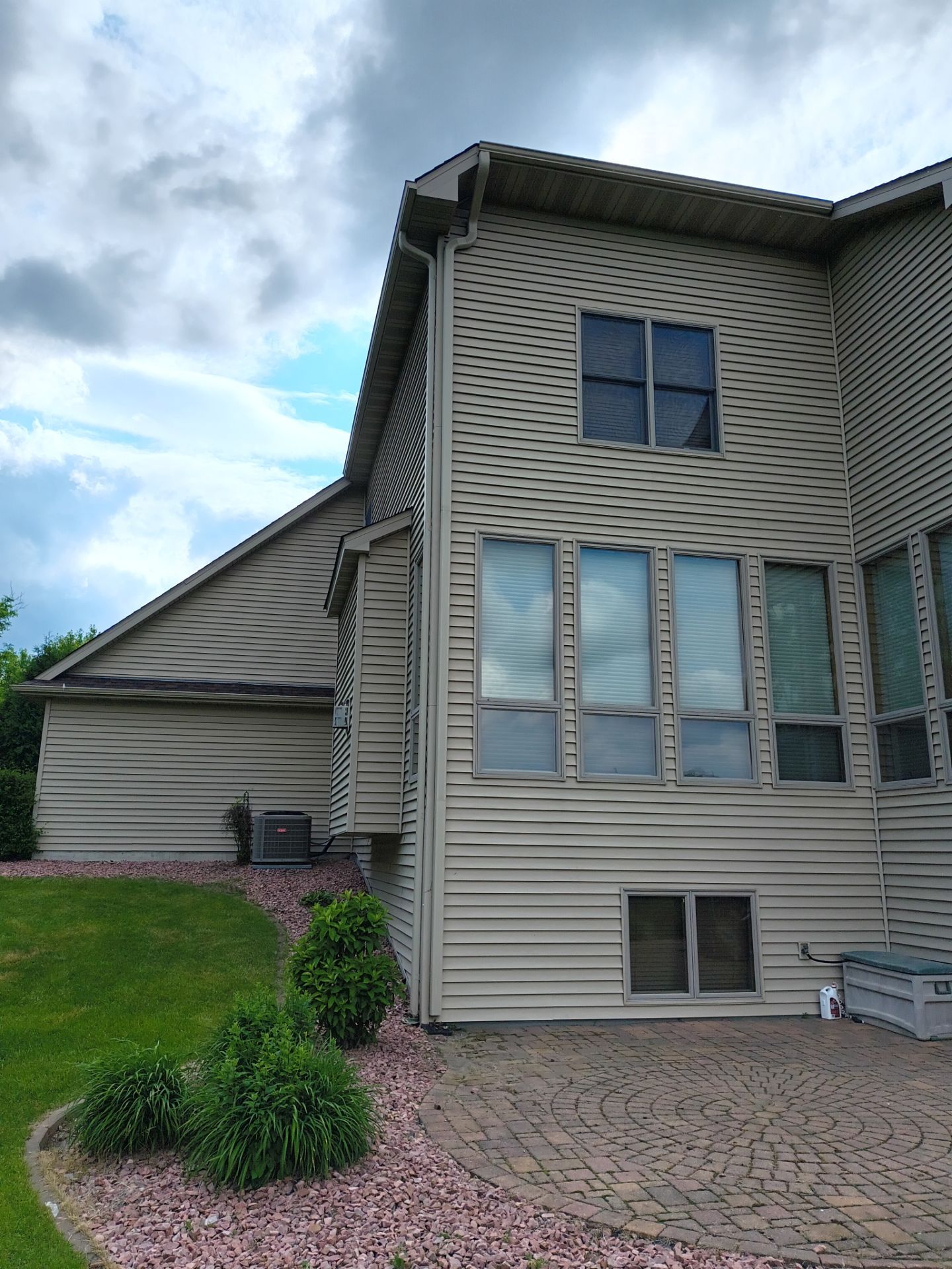 5" Gutter Installation in Maple Grove, MN by Next Level Seamless Gutters / Exteriors Inc.