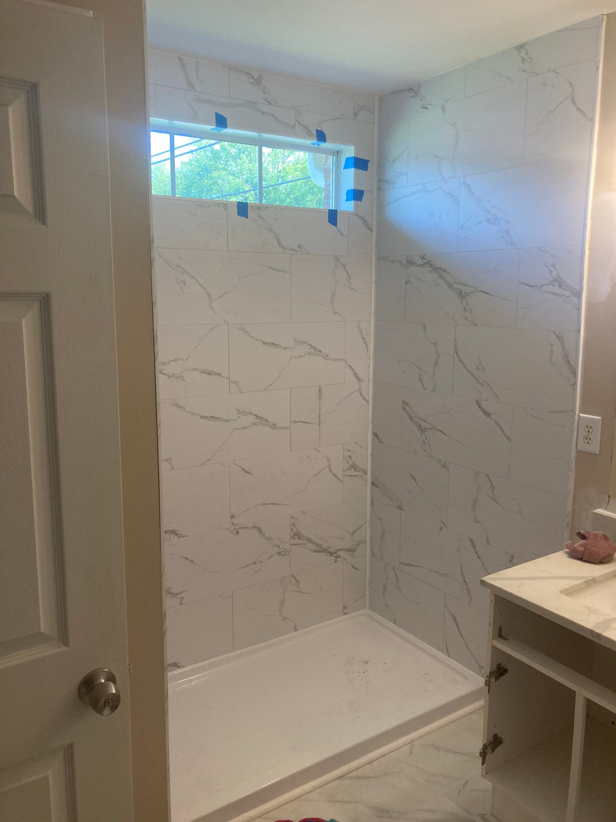 Hickory Point - Bathroom Update by Pillar and Pine