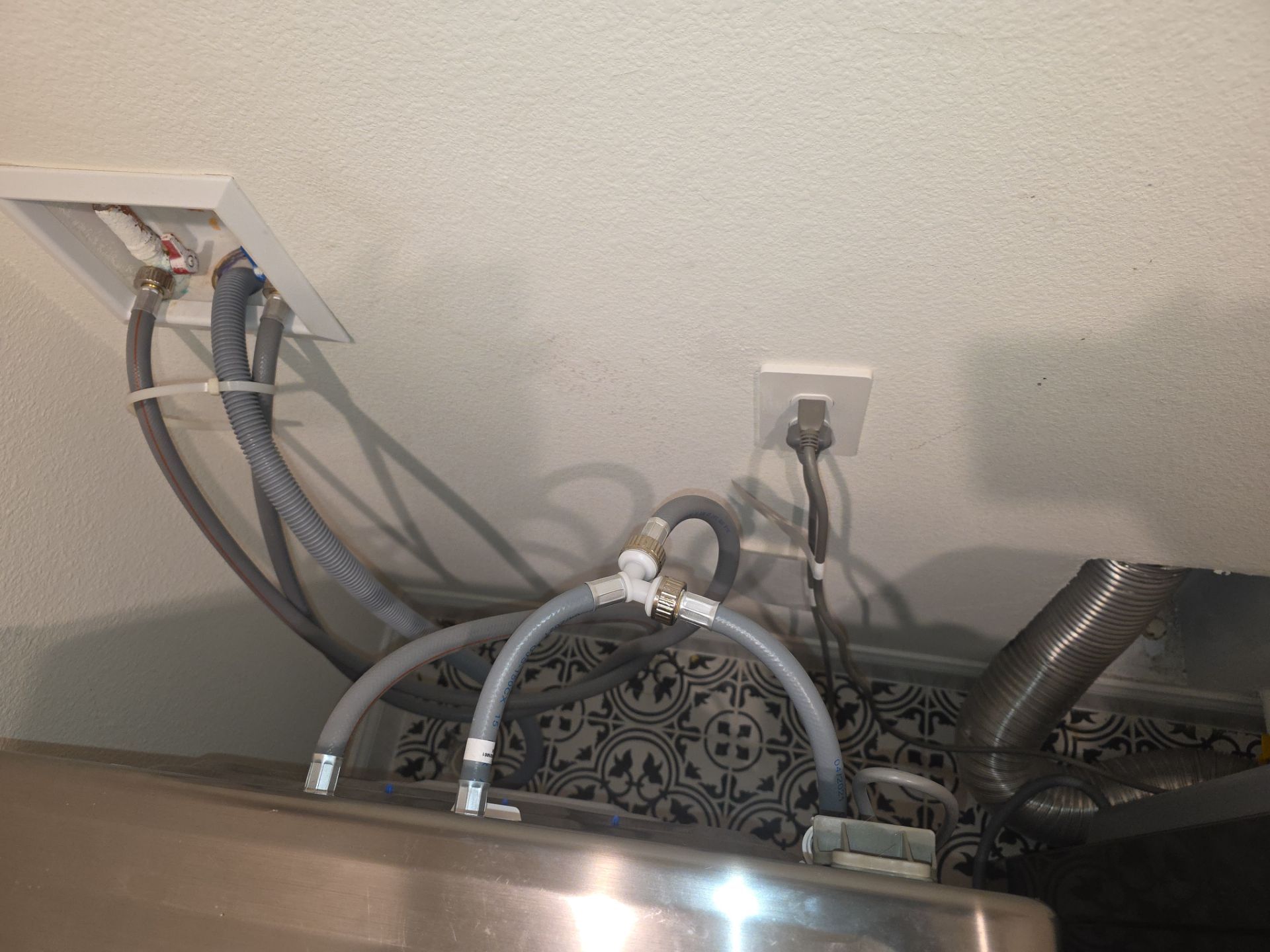 LG Front-Loading Laundry Appliance Repair and Service in Minneola by AMB-WORKS APPLIANCE REPAIR