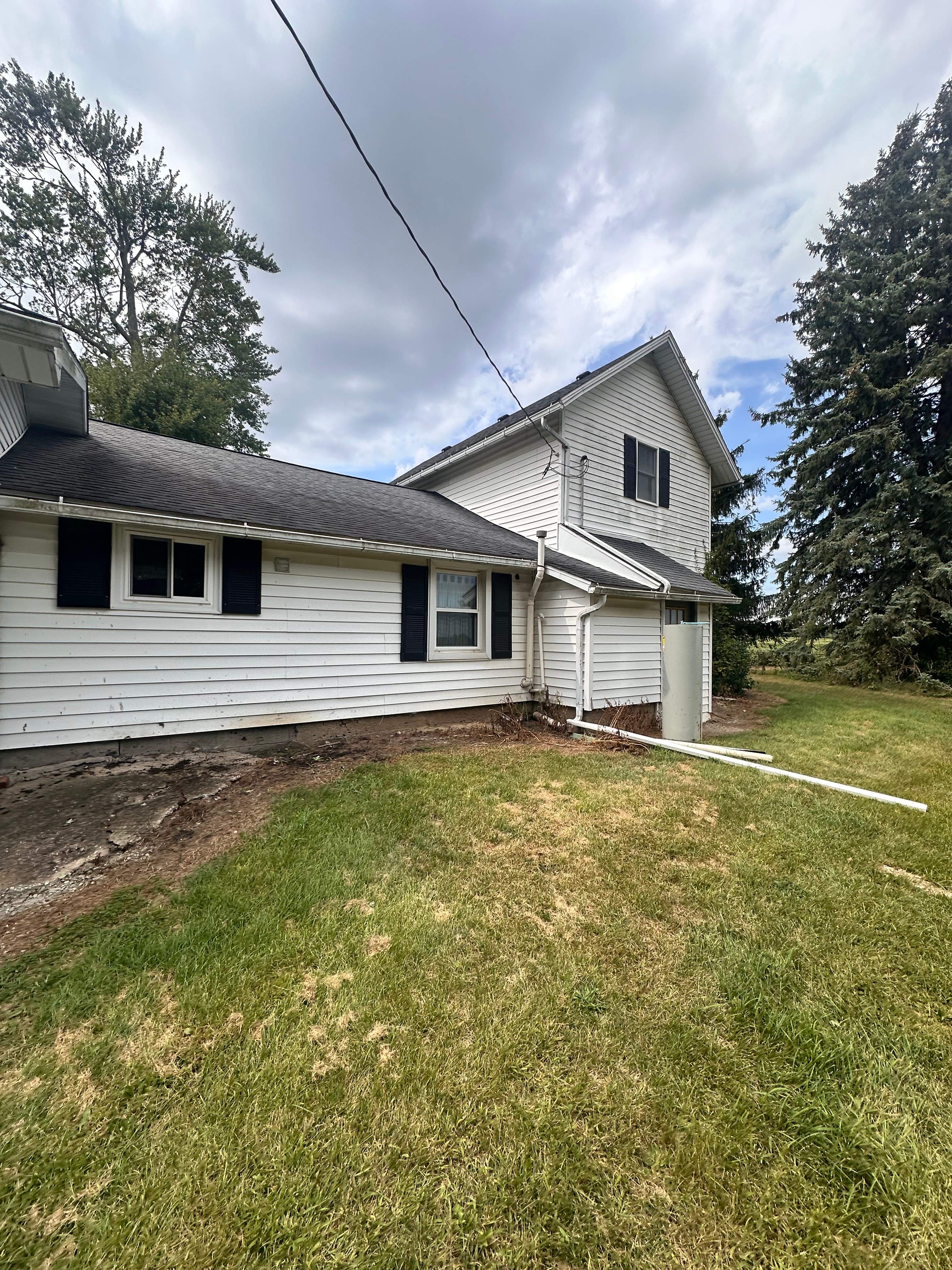 Crawl Space Interior/Exterior Waterproofing by Toledo Basement Repair 