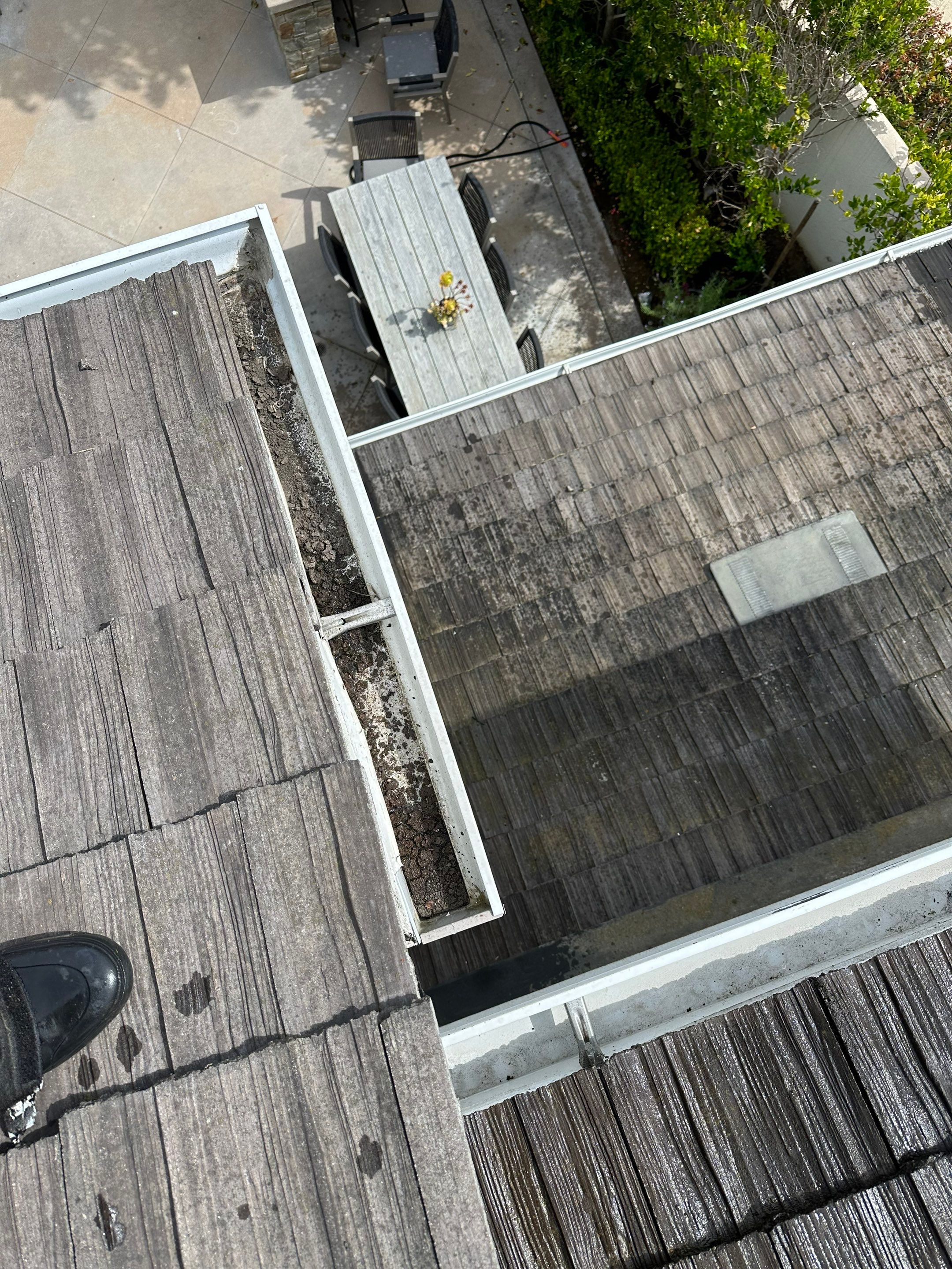 Rust Removal in Newport Beach - Concrete Cleaning by Property Cleaning Experts, LLC