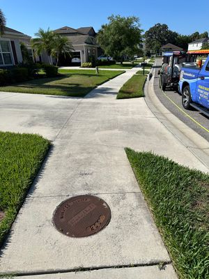 🚗 Concrete Driveway & Sidewalk Cleaning – Old Mill Preserve, Palmetto, FL
