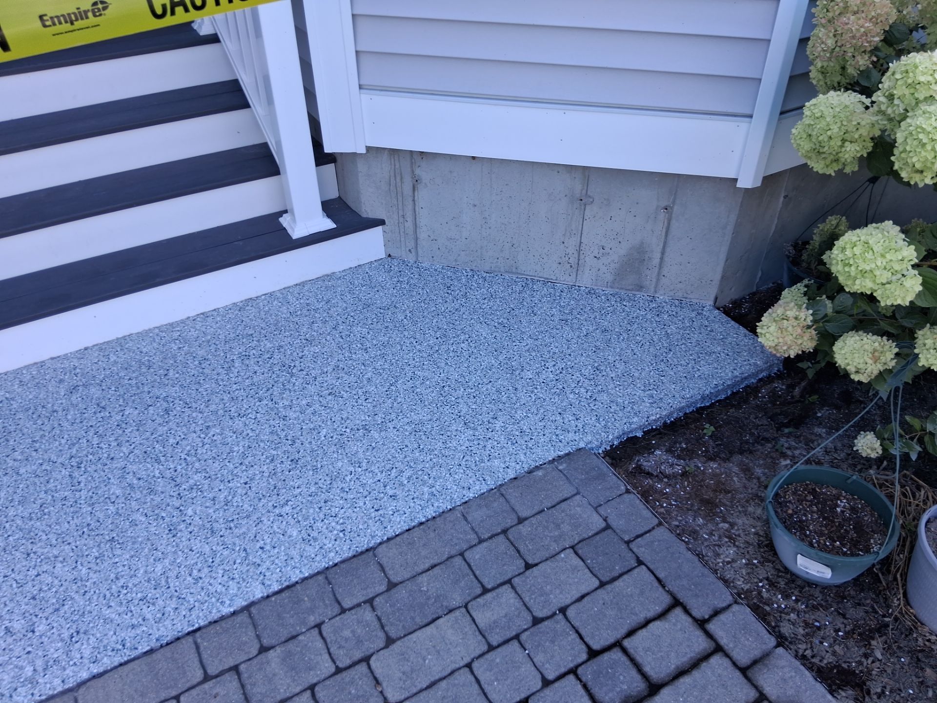 Garage in Londonderry, NH 03053 by Symphony Concrete Coatings