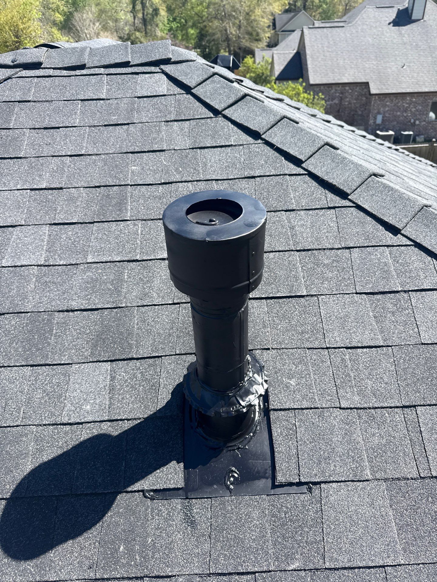 Huffman Roof Installation using Atlas Pinnacle Pristine by Modern BYLT Roofing & Construction