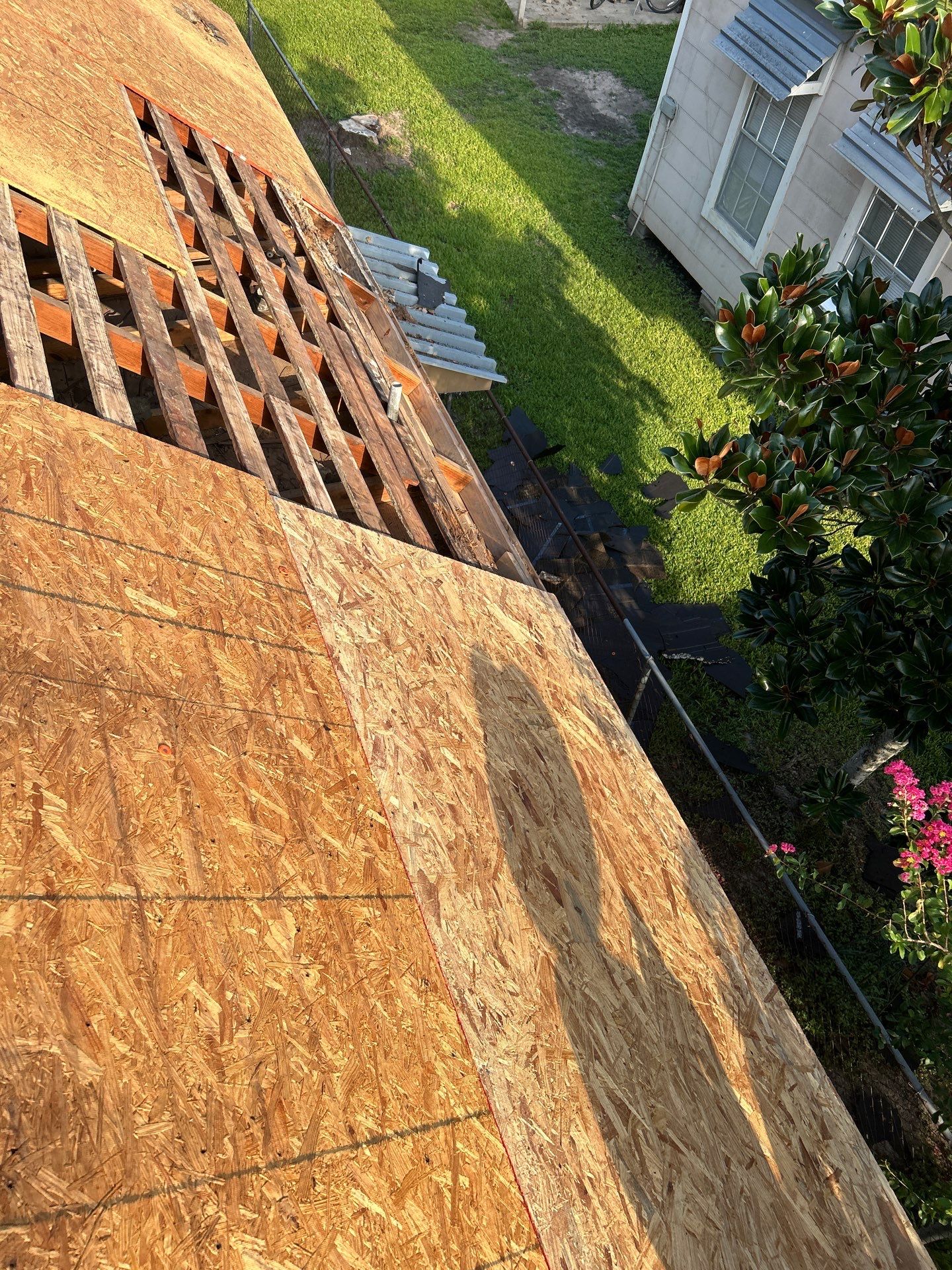 Residential Roofing Installation using Owen's Corning Duration (Lifetime) Shingles by Roof Repair Company