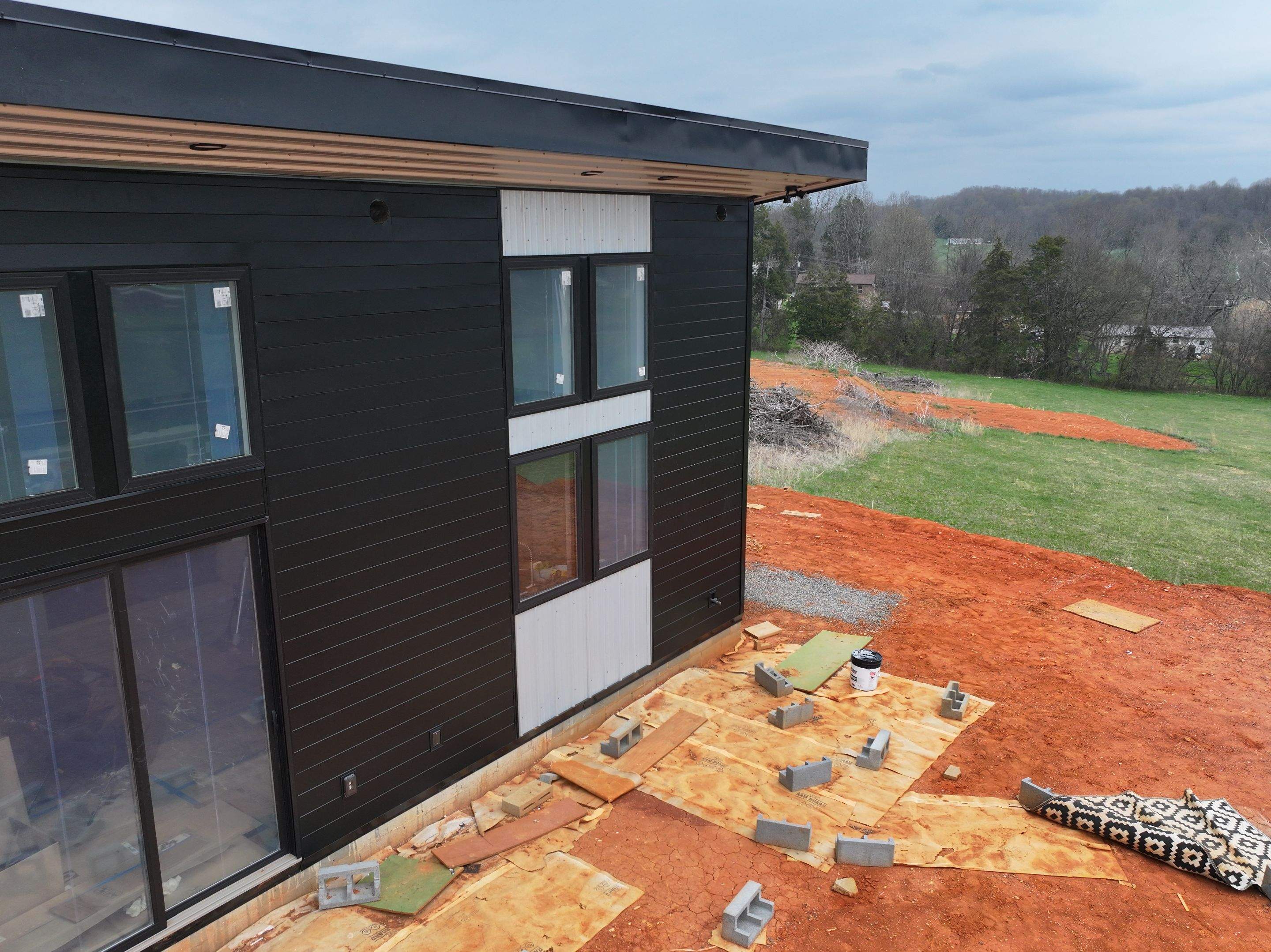 Titus Sr. Residence by Omnia Roofing