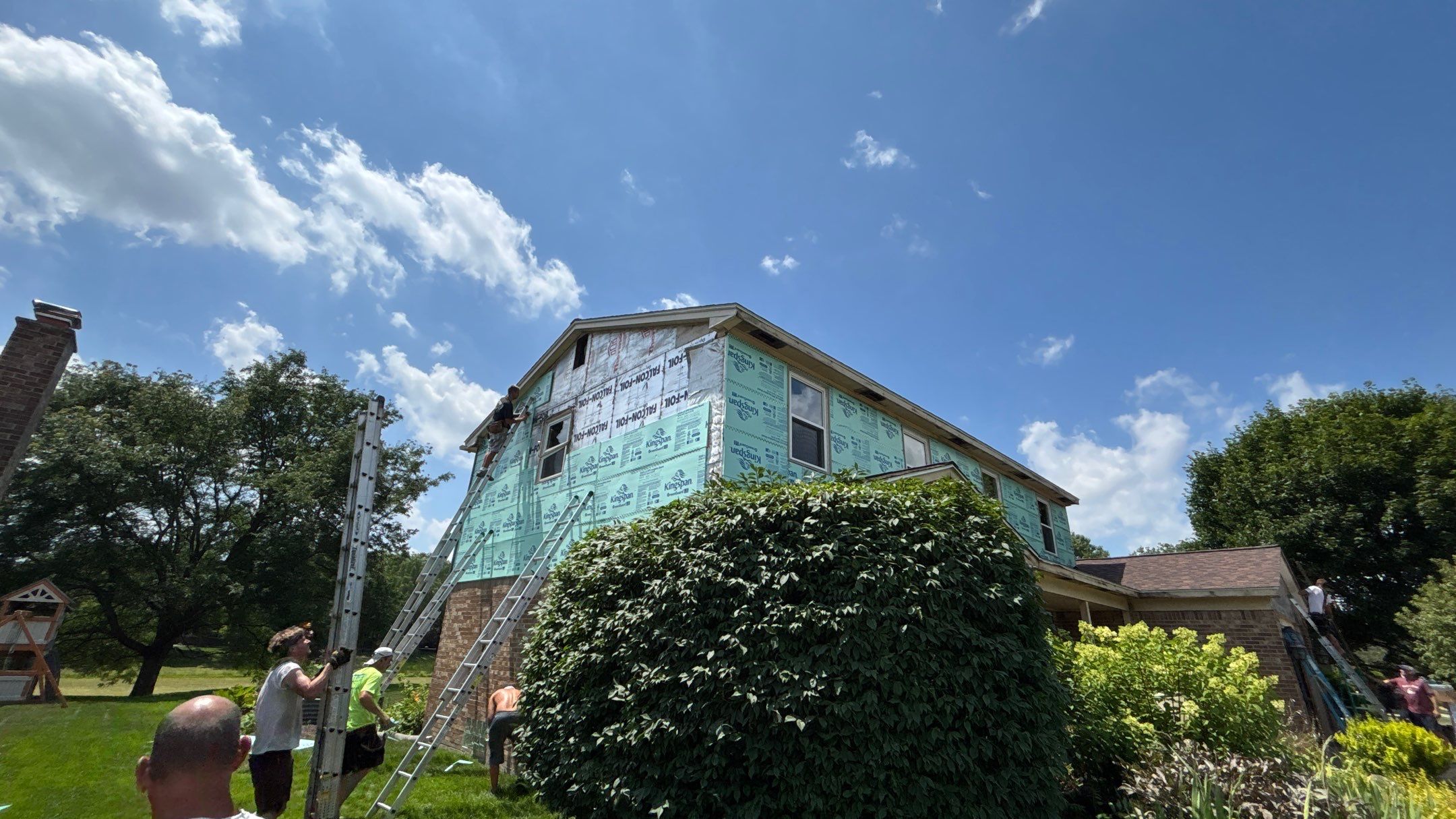 Siding Replacement using Alside S7 Cedar Mill Grain Pebble by 180 Contractors