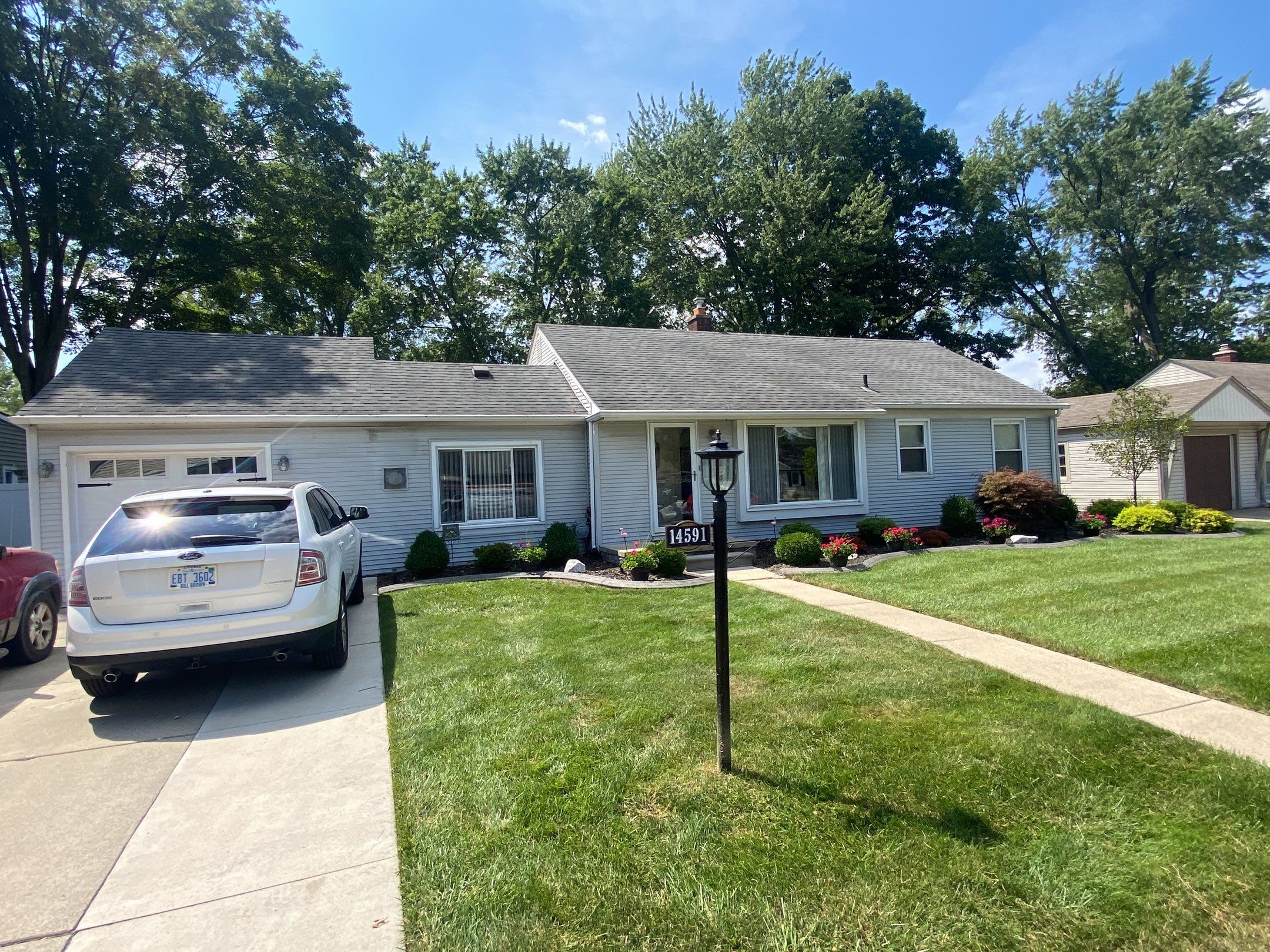 Siding Replacement using Alside Odyssey D4" by 180 Contractors