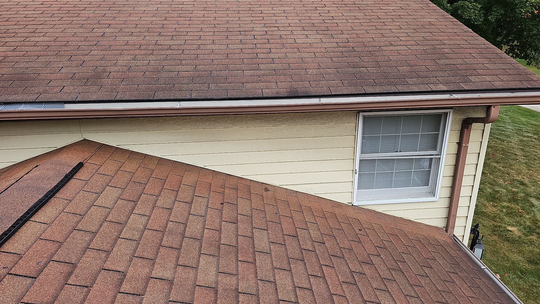ATLAS PINNACLE COLOR: HEATHERBLEND DRIP EDGE: MUSKET BROWN by Eagle Eye Roofing