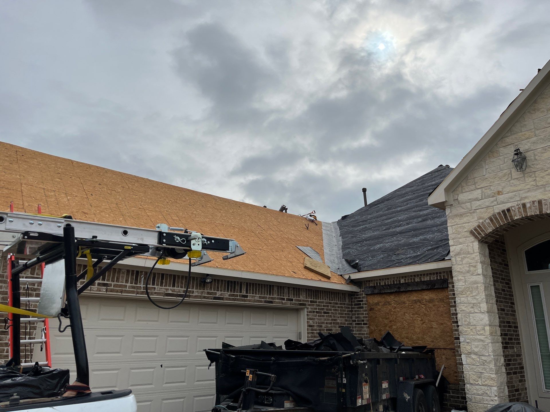 Hail Damage using Owen's Corning Duration (Lifetime) Shingles by Roof Repair Company