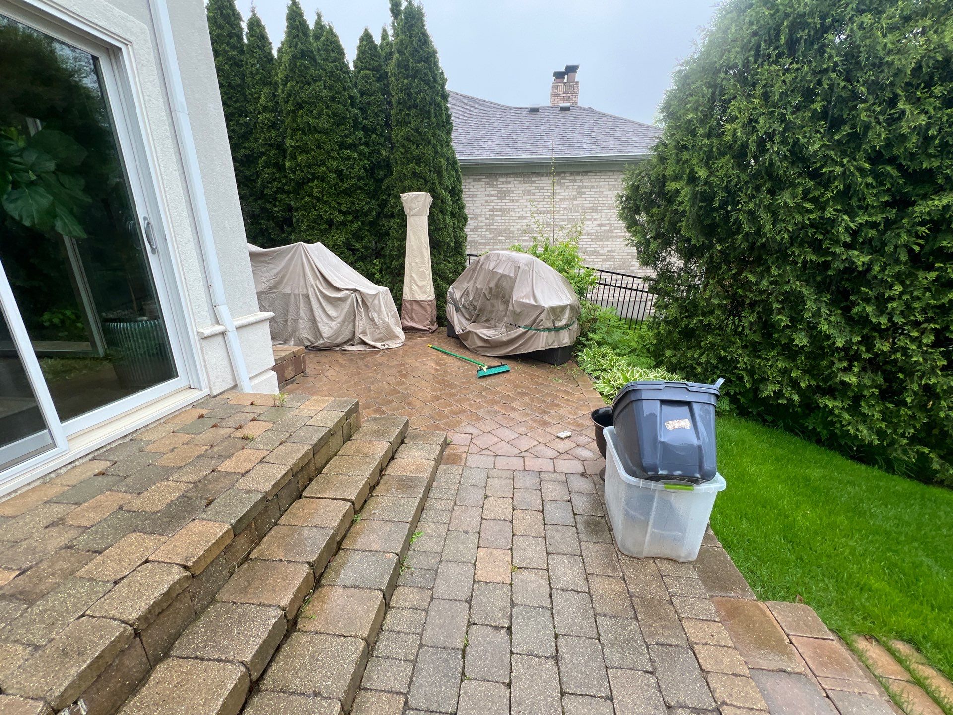 dryvit using Algaecide, soft wash soap by Northern Power Washing LLC.