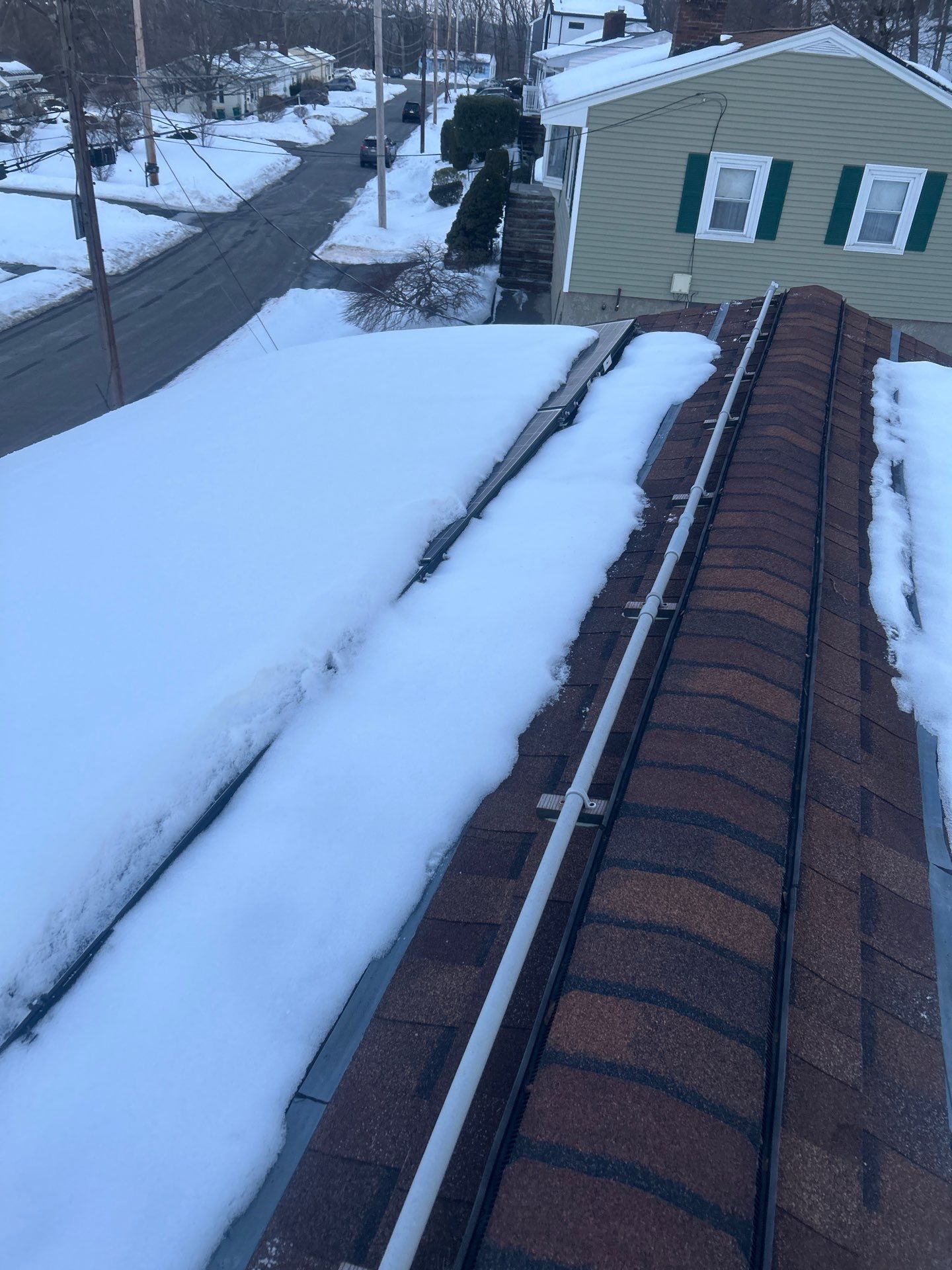 Ice Dam Removal & Snow Removal in Woburn, MA  by Mighty Dog Roofing of Greater Middlesex County