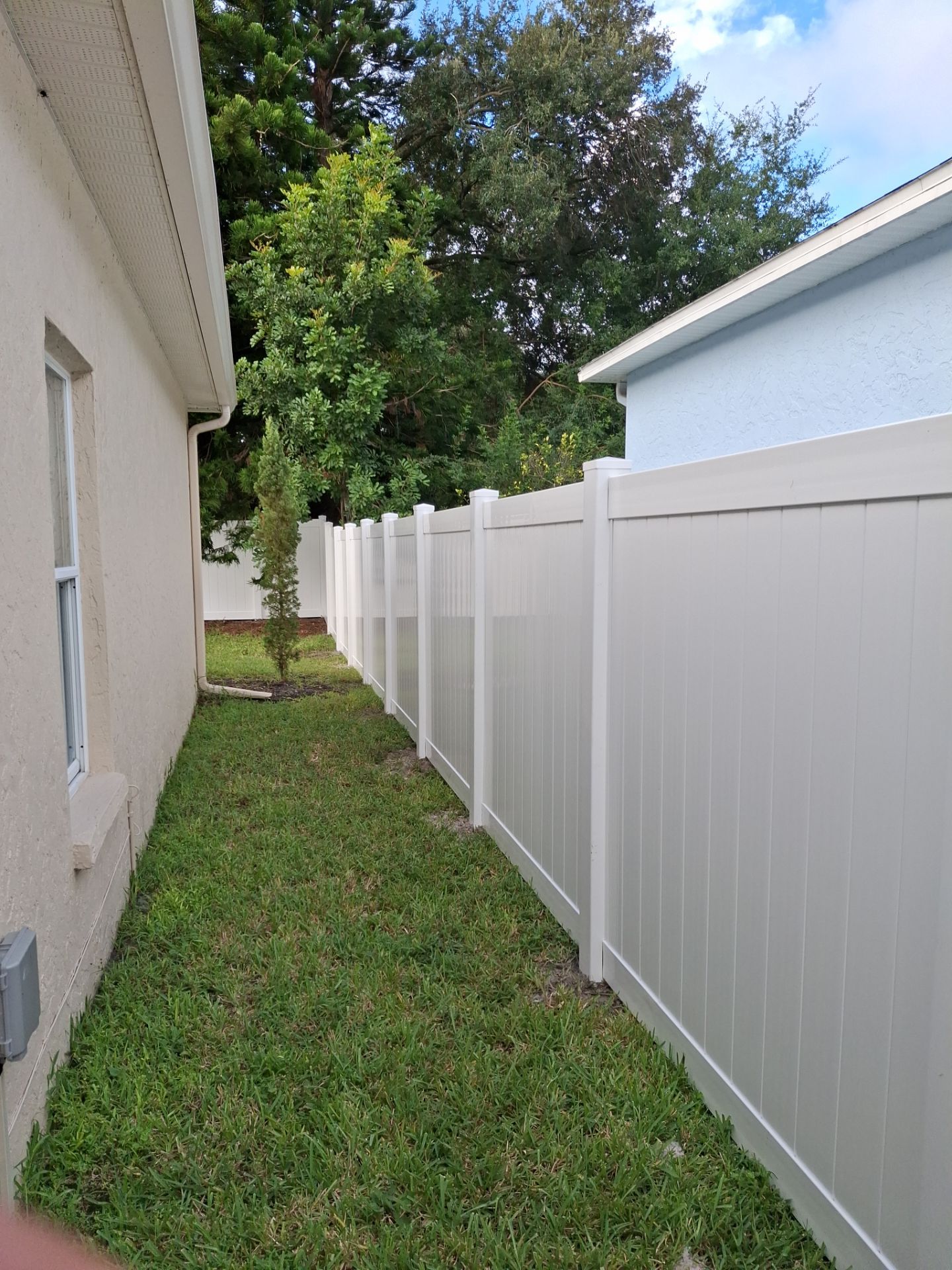 12308 Hollybush Terrace by H&Y Fence
