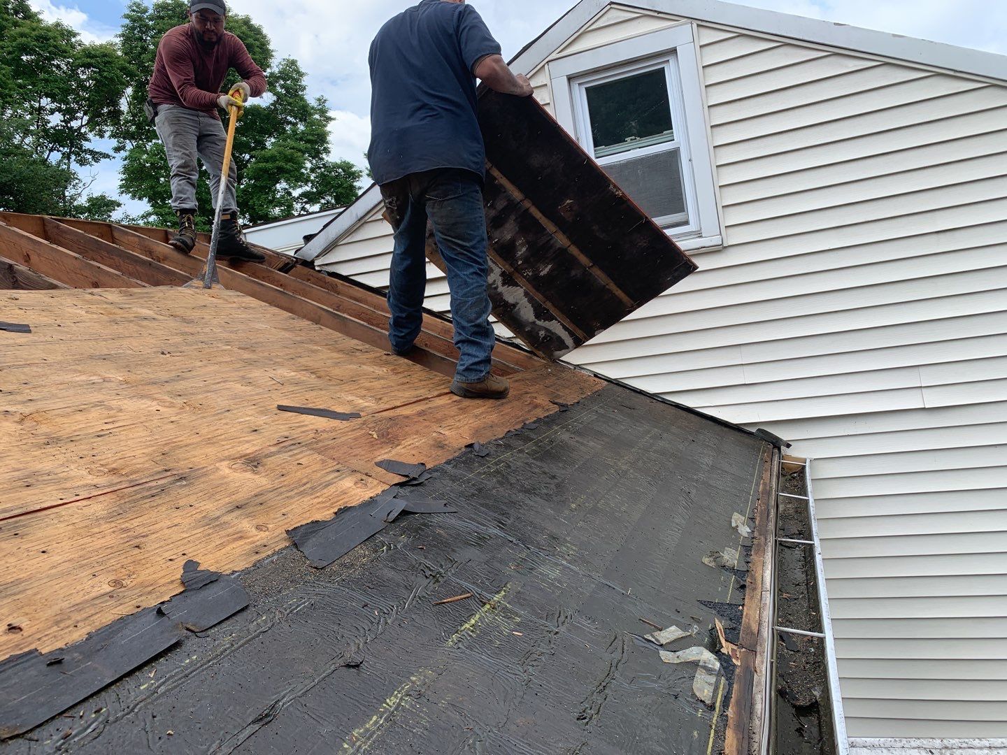 Residential Roofing Installation using Owens Corning Duration Driftwood by A Plus Exterior