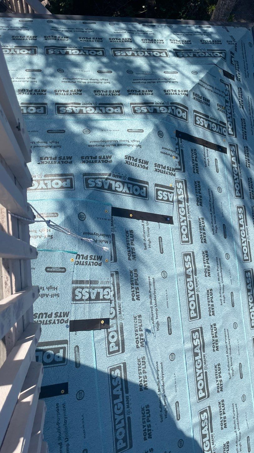 Residential Roofing Installation using Gulf Coast Metals Gulf Seam Panels by Four Peaks Roofing