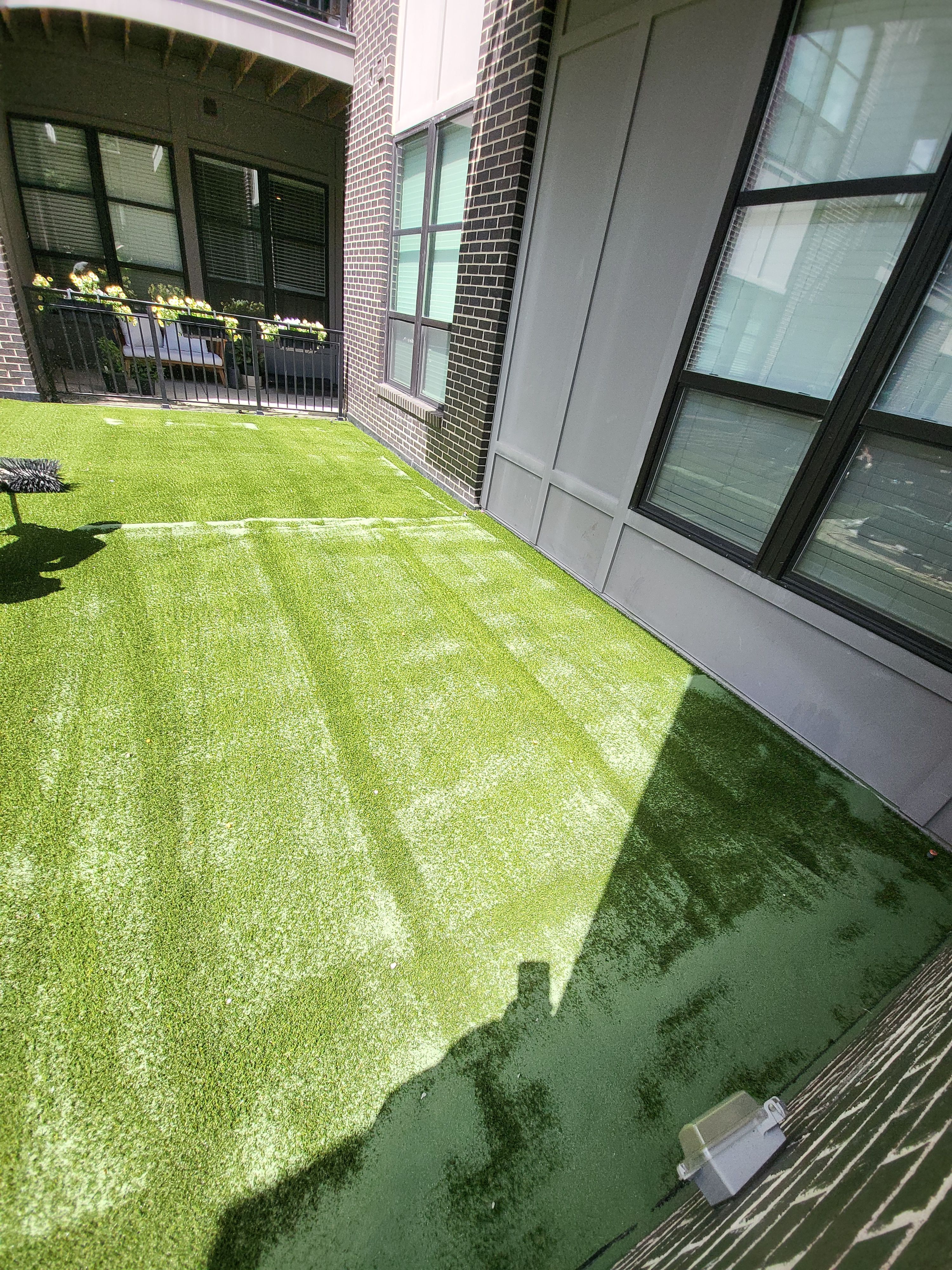 Above Garage Courtyard Synthetic Lawn @ The Broadview by Southwest Greens Midwest