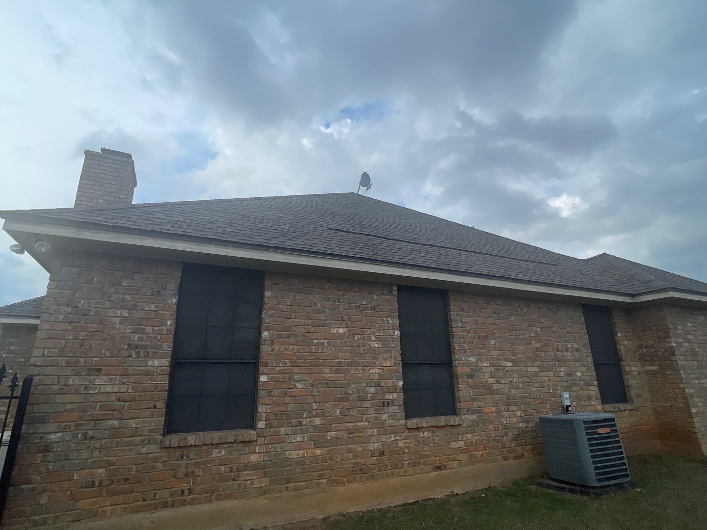 Rendon Forth Worth Texas Large Estate - Roofing Installation using GAF Timberline Armorsheild 2 Class 4 Impact Resistant Shingle System by First United Roofing & Construction