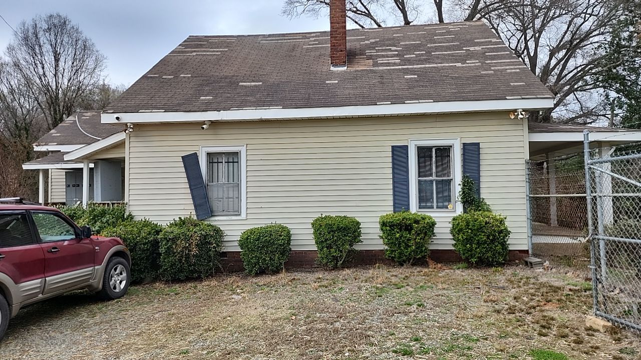 House Wash using cleaner by Power Wash Masters LLC