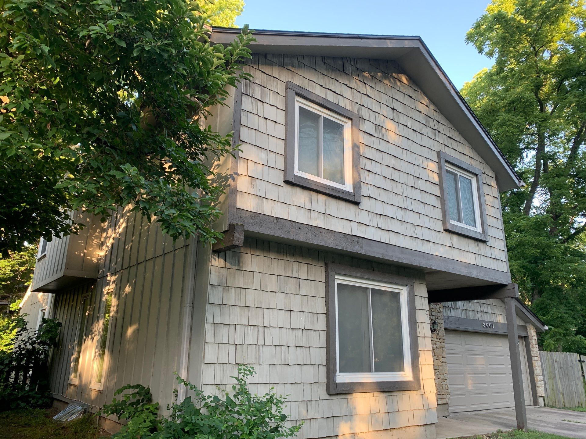 BYE BYE Wood Shakes by EEC Windows, Siding & Roofing