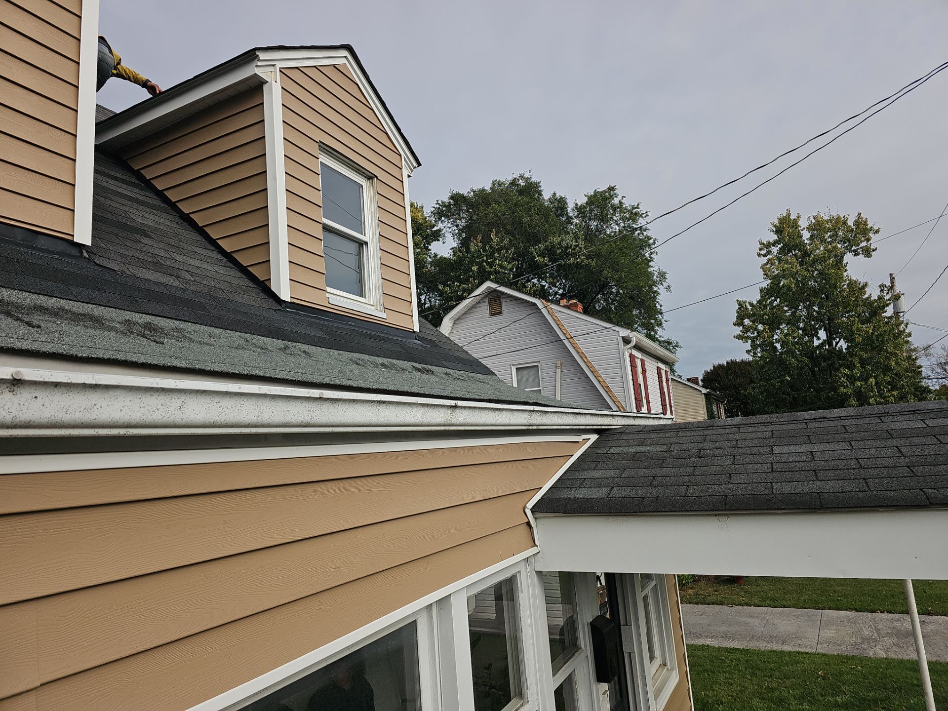 Metal Roof Replacement and Repair by Winchester Roofing