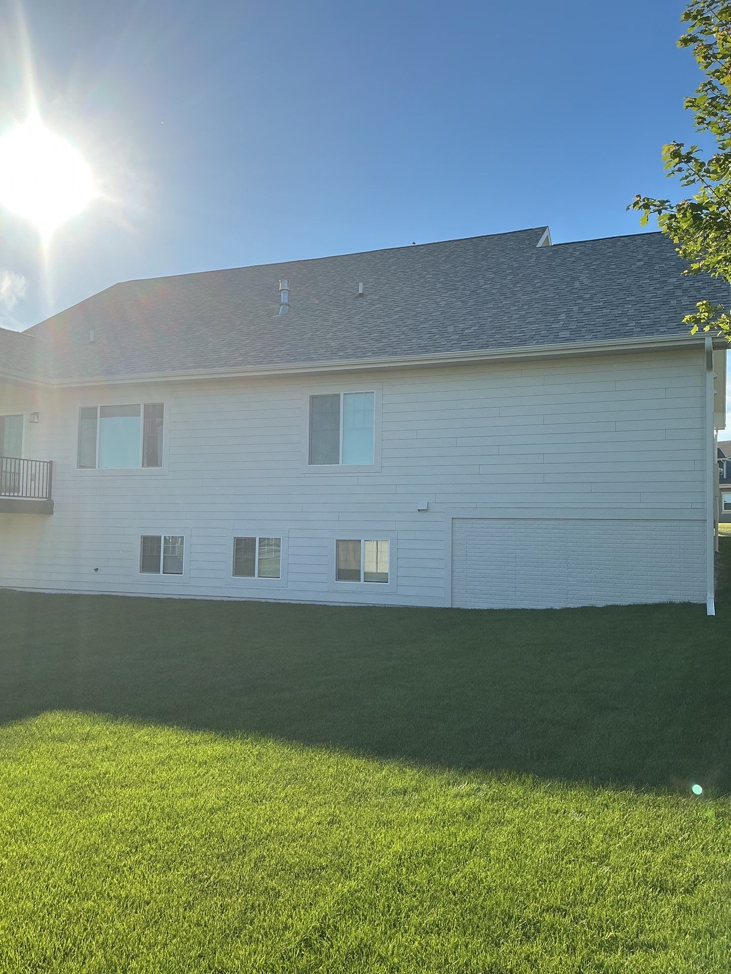 res ext repaint by Midwest Paint LLC