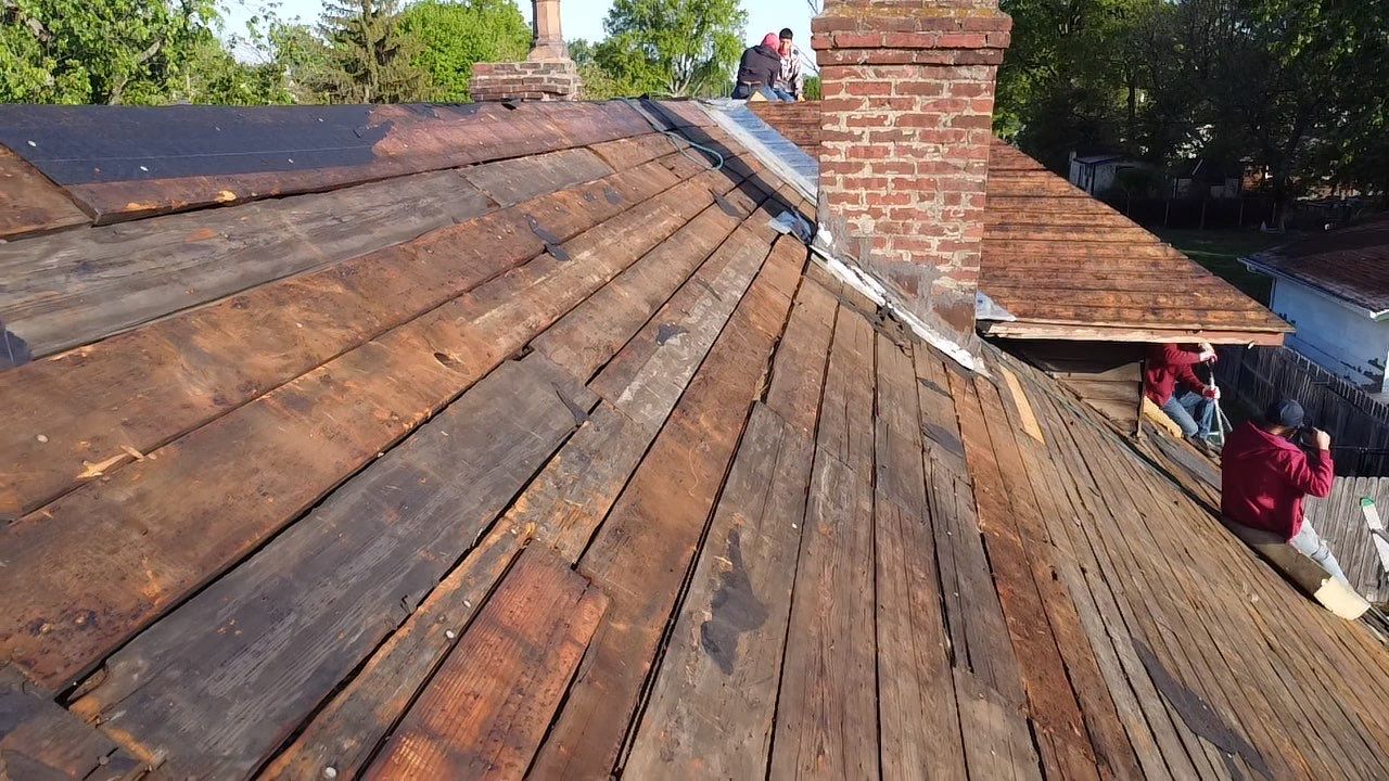 Residential Roofing Repair using Owens Corning Onyx Black Duration by Storm Contracting 