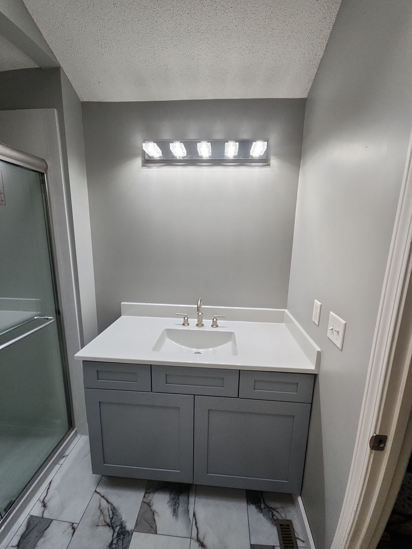 Bathroom Remodel using Shower Base by The Shower Company