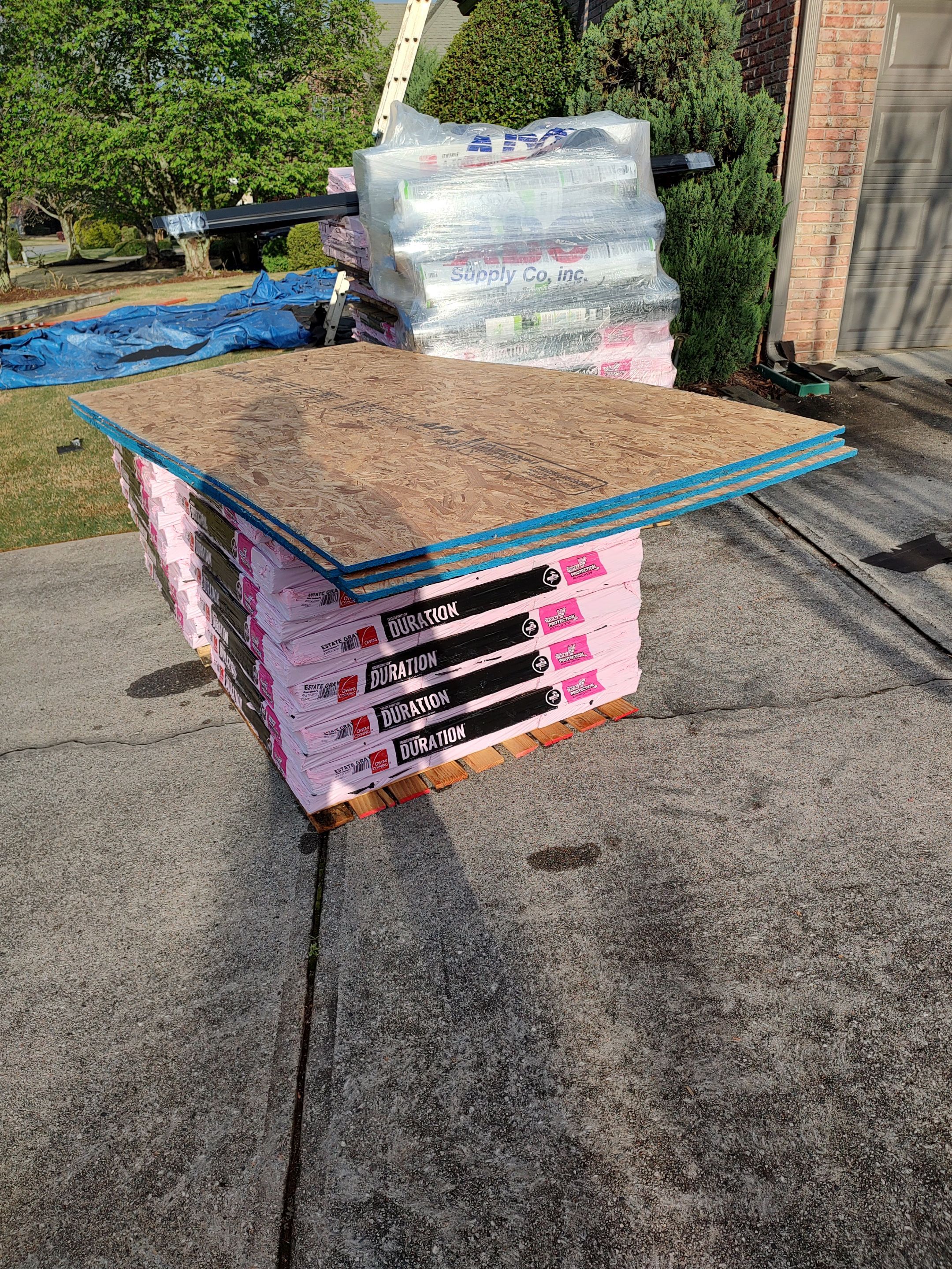 Top-Quality Williamsburg Gray Owens Corning Roof Installation in Roswell, Georgia by NBS Roofing by NBS Roofing, Inc.