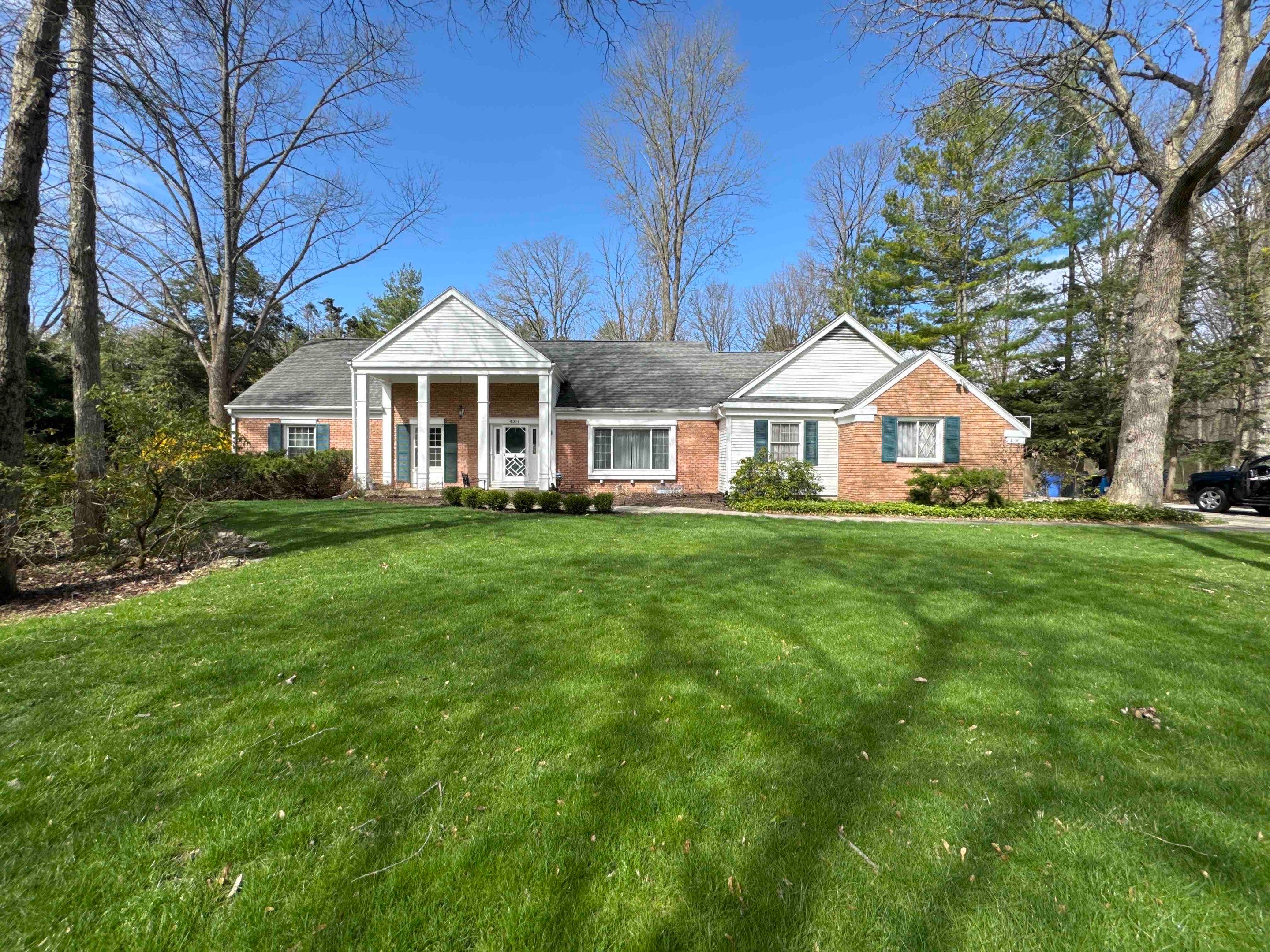 Residential Roofing Installation using Certainteed Landmark ClimateFlex by GRACCO