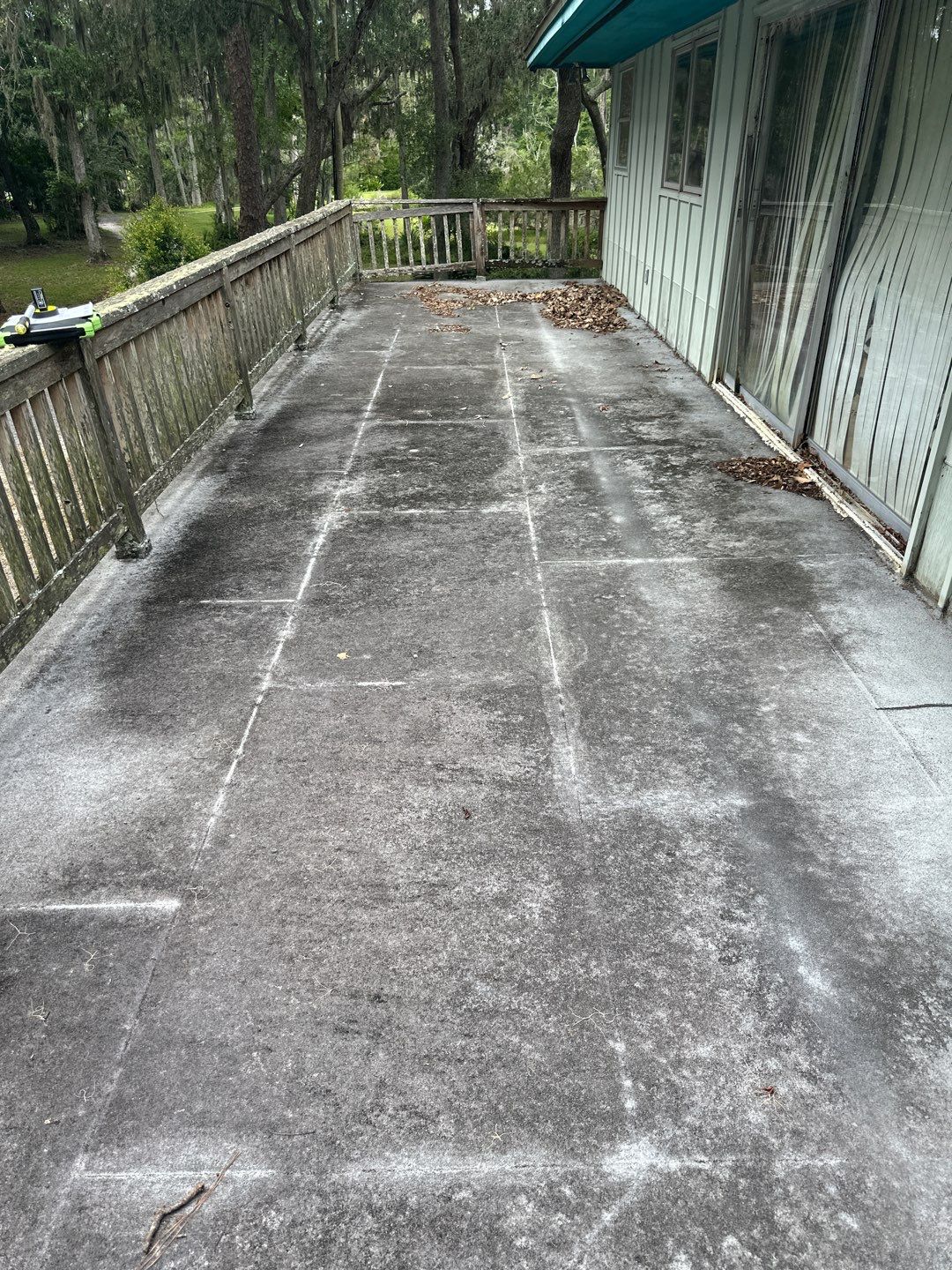 Concrete Deck using AcryFin by DuraSeal