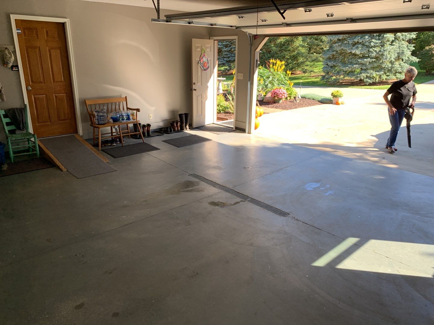 Garages using Silver Creek  by Fantastic Floors by Miller Custom Exteriors 