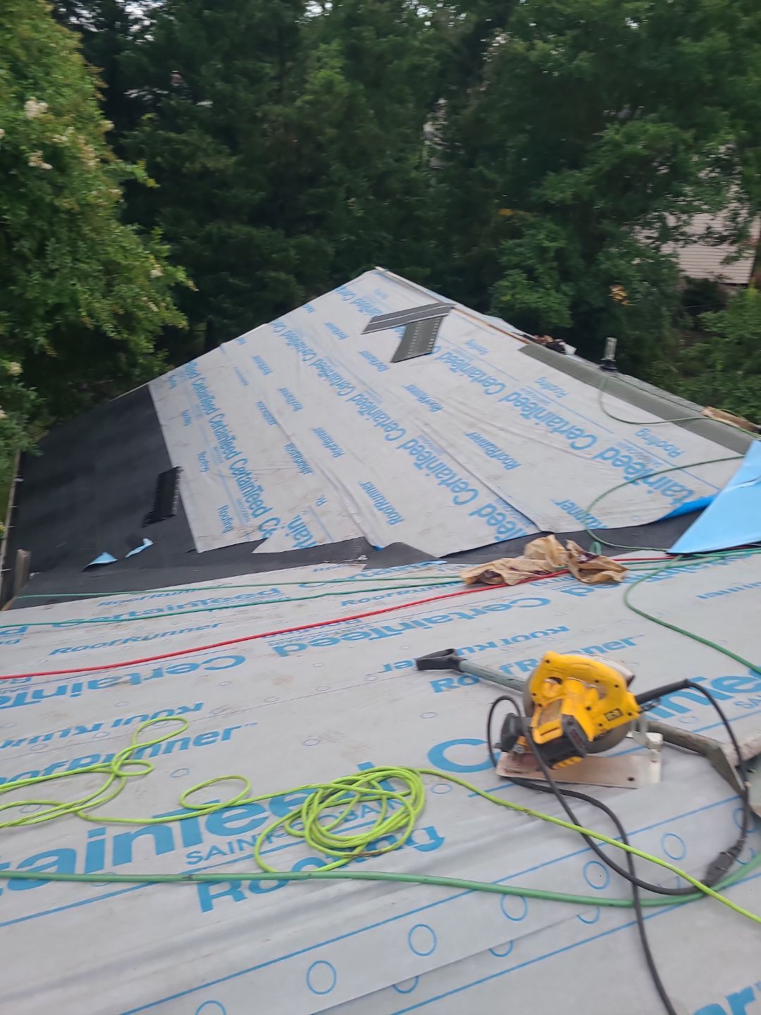 Arlington: Roof Replacement with CertainTeed Landmark Pro in Max Def Georgetown Gray by RM Banning, Inc.