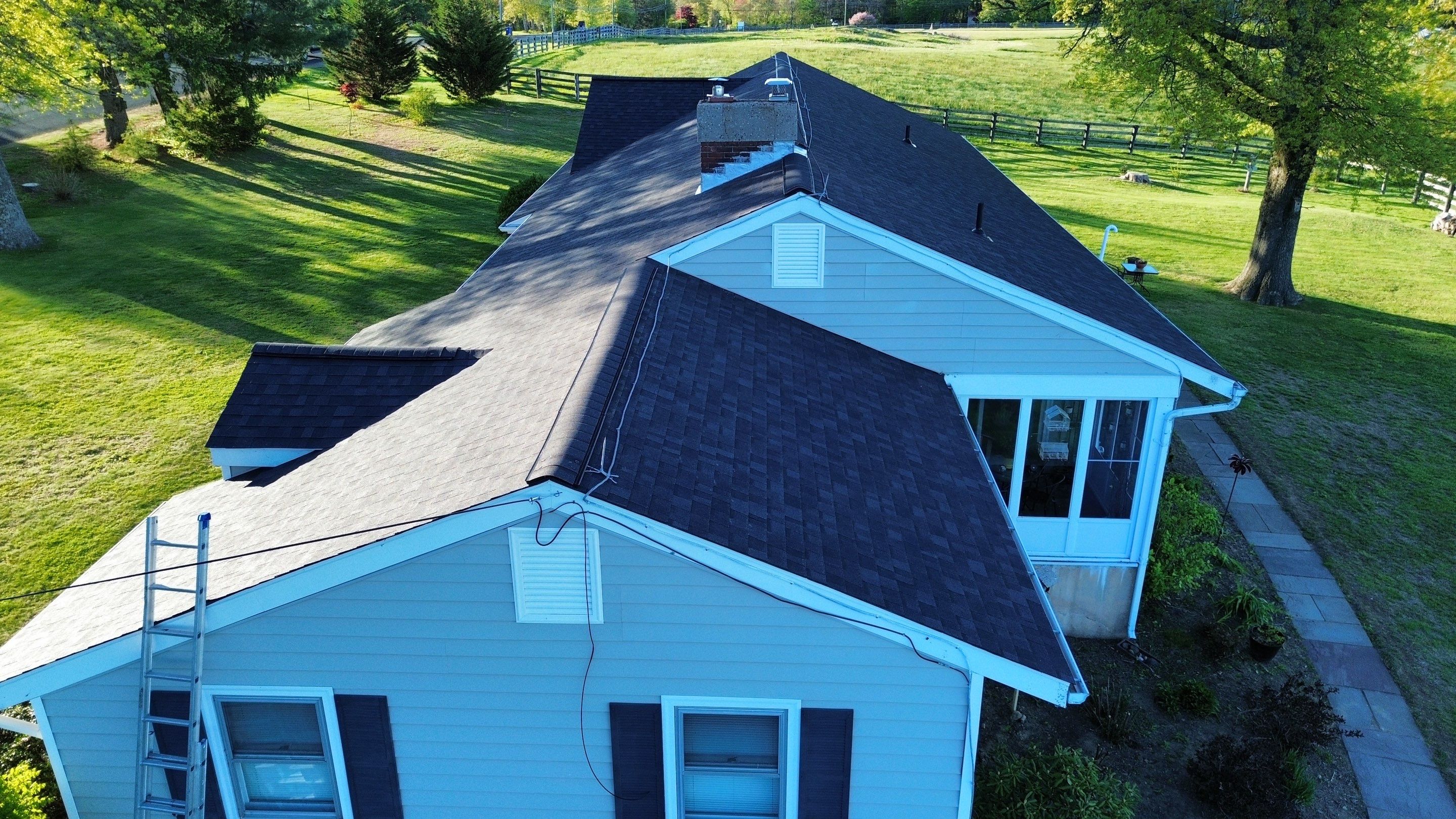 Owens Corning Duration: Onyx Black in Burlington, Connecticut by Golden Shield Roofing