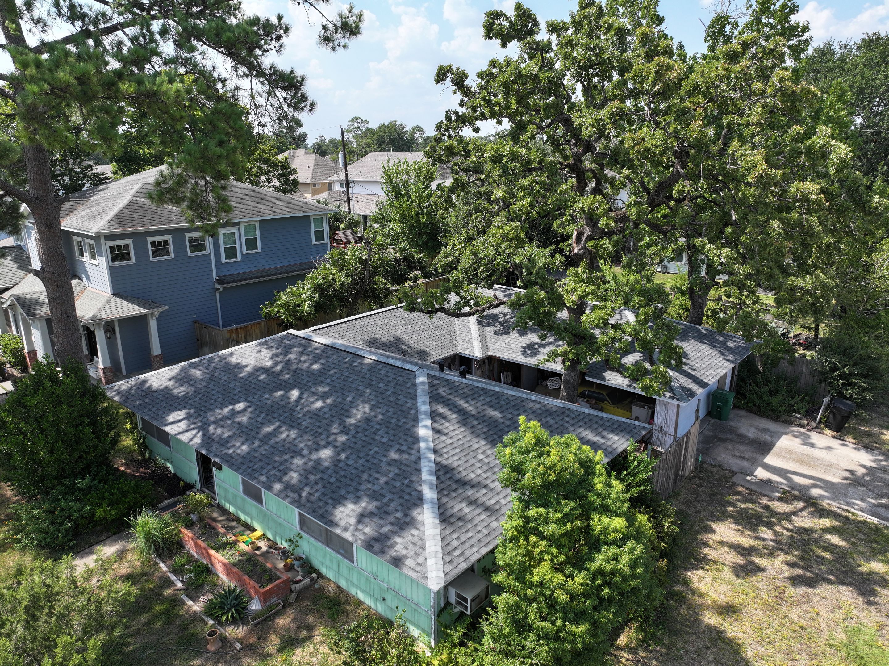 Project in Houston (Oak Forest) by Community Roofing Texas