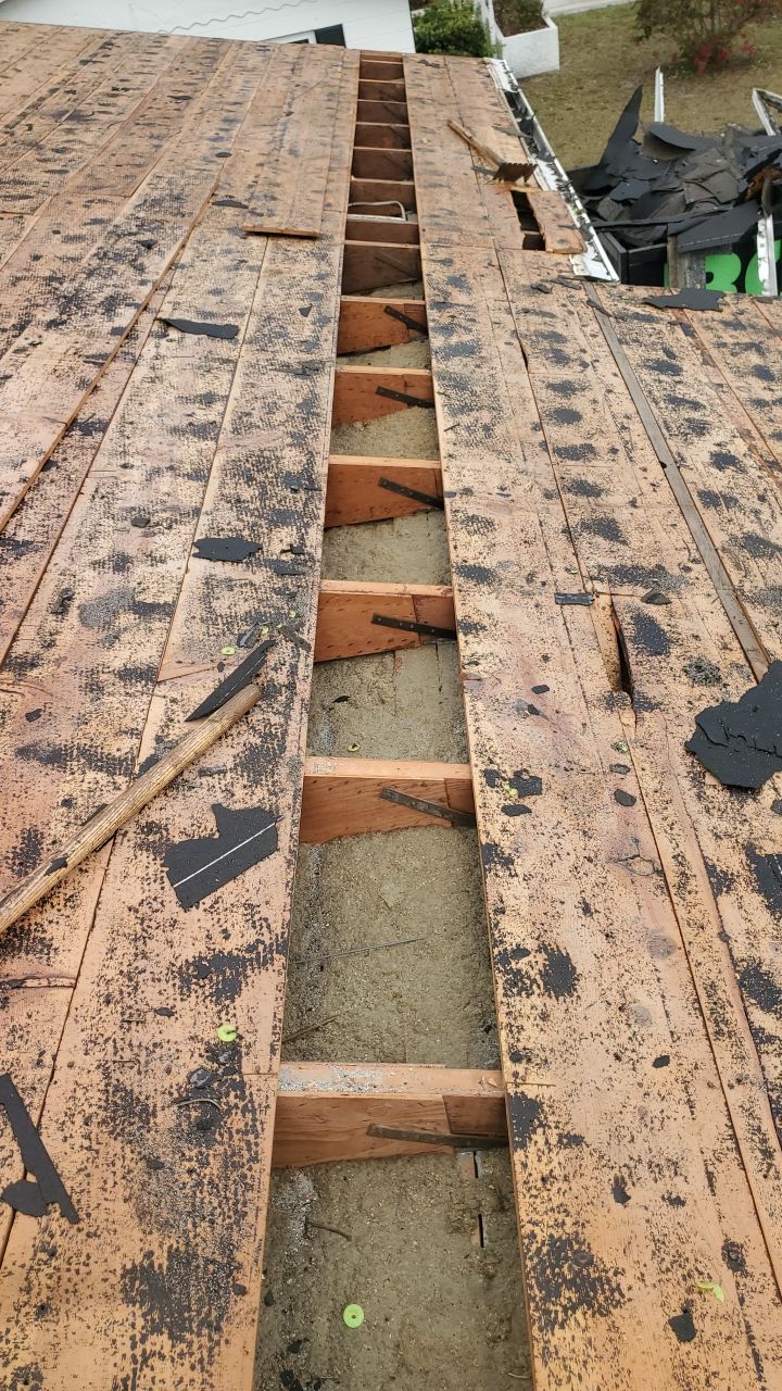 Project in St. Petersburg 33710 by Mitchell Roofing Company LLC