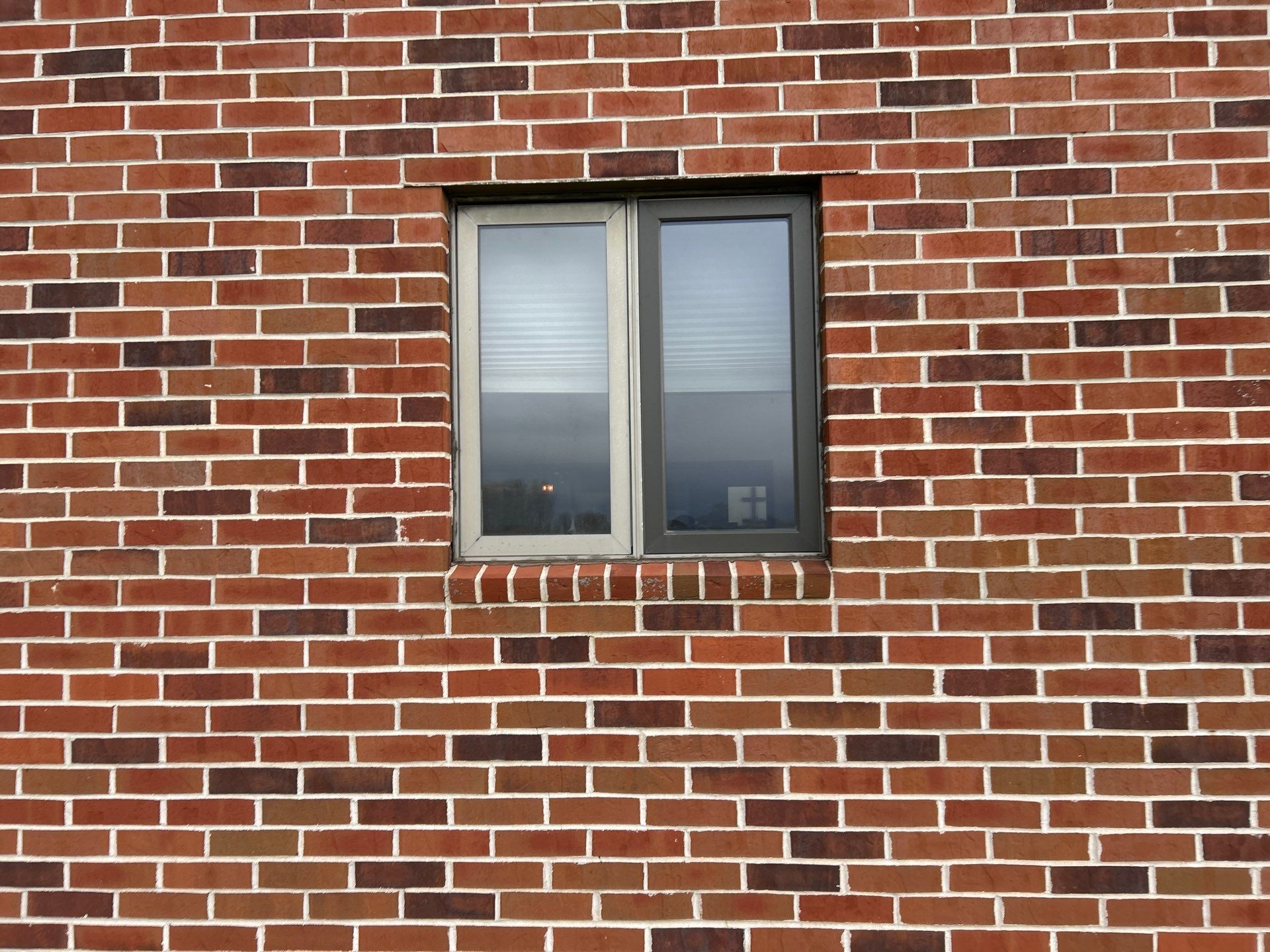 Window replacement using Pella Lifestyle wood/Aluminum window by United Windows and Siding LLC